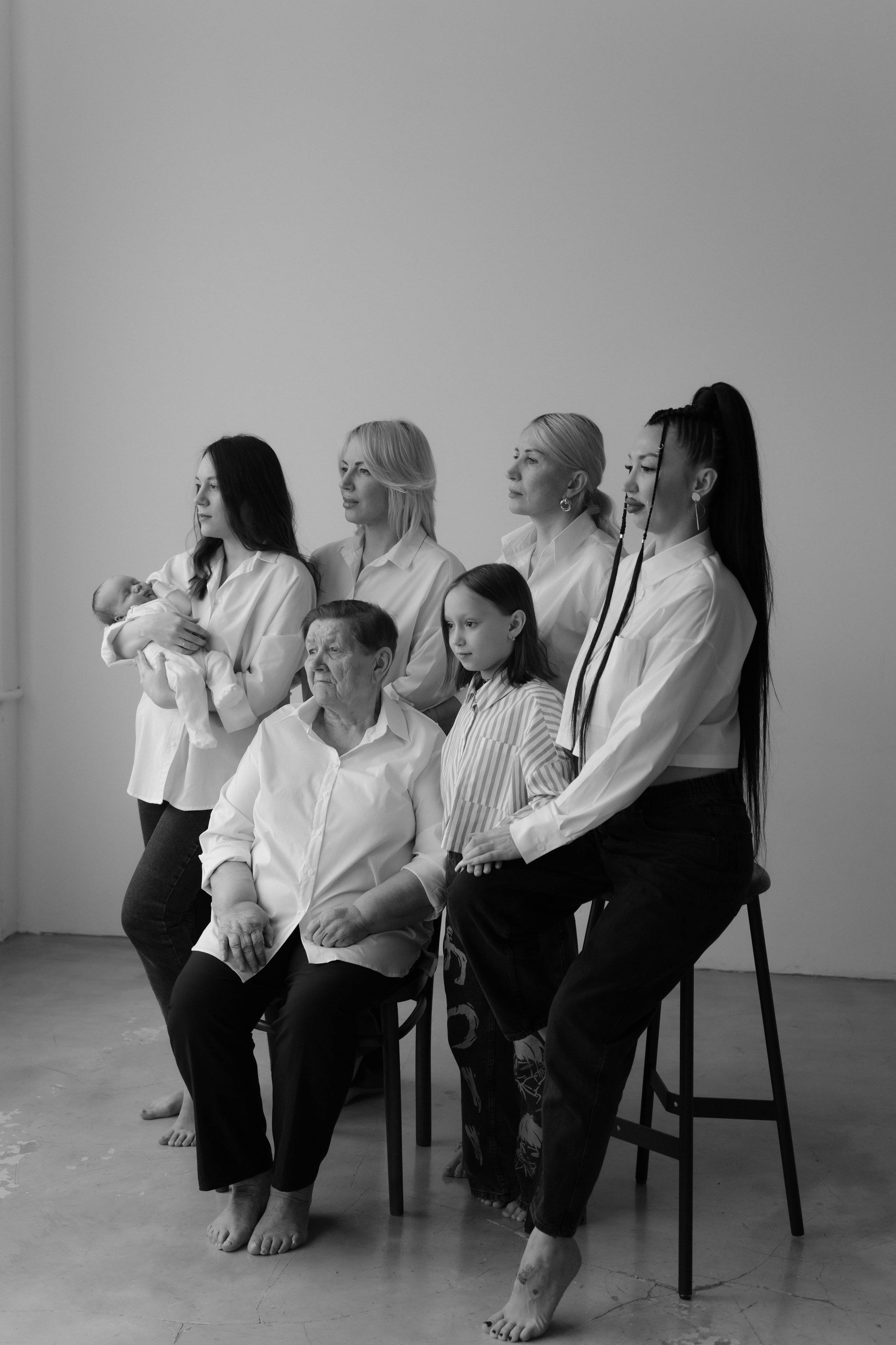 Семейная. Четыре поколения. Фотограф в Новосибирске. Ефимова Анастасия