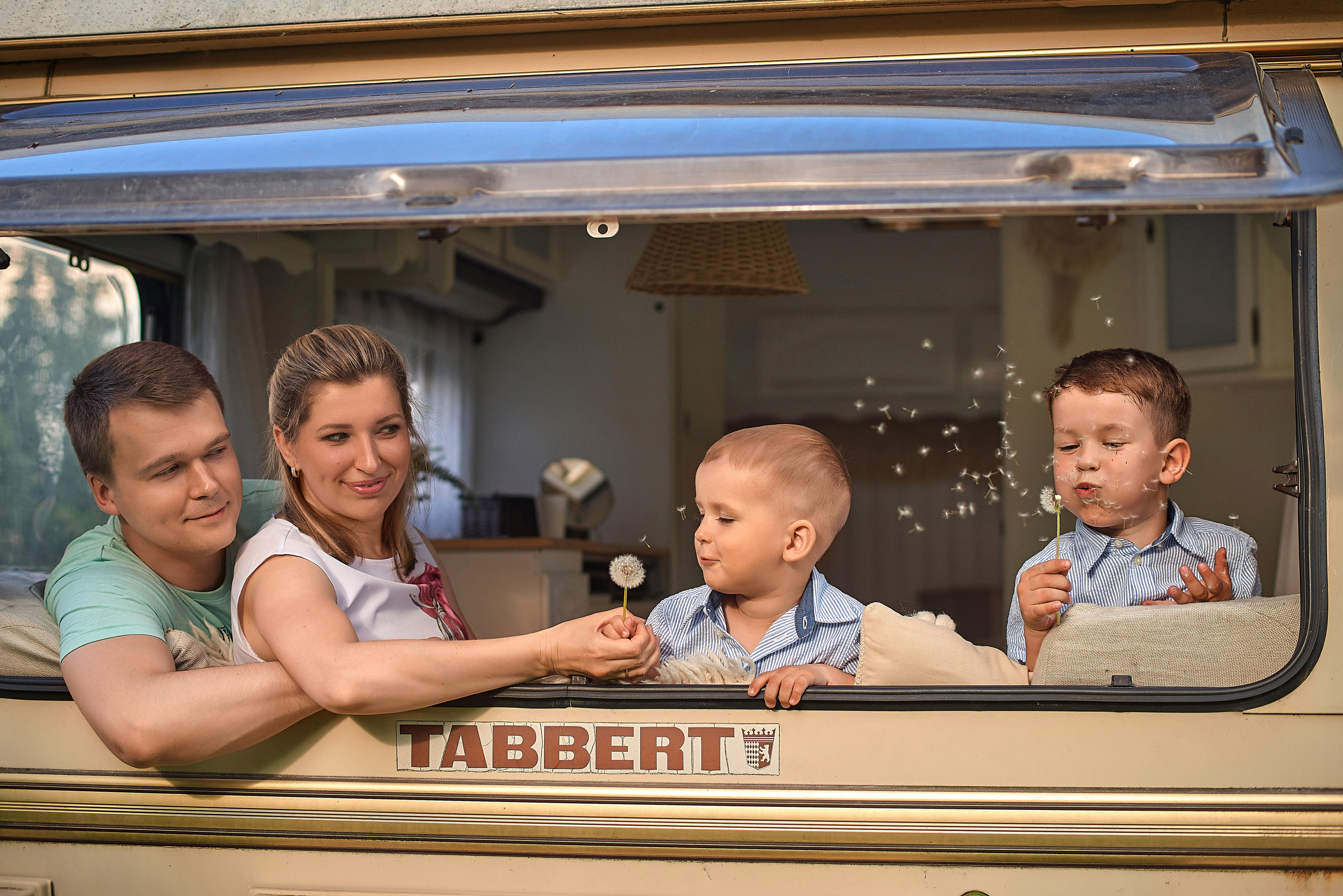 Семейная фотосессия на природе. Семейный и детский фотограф Катерина Рожкова