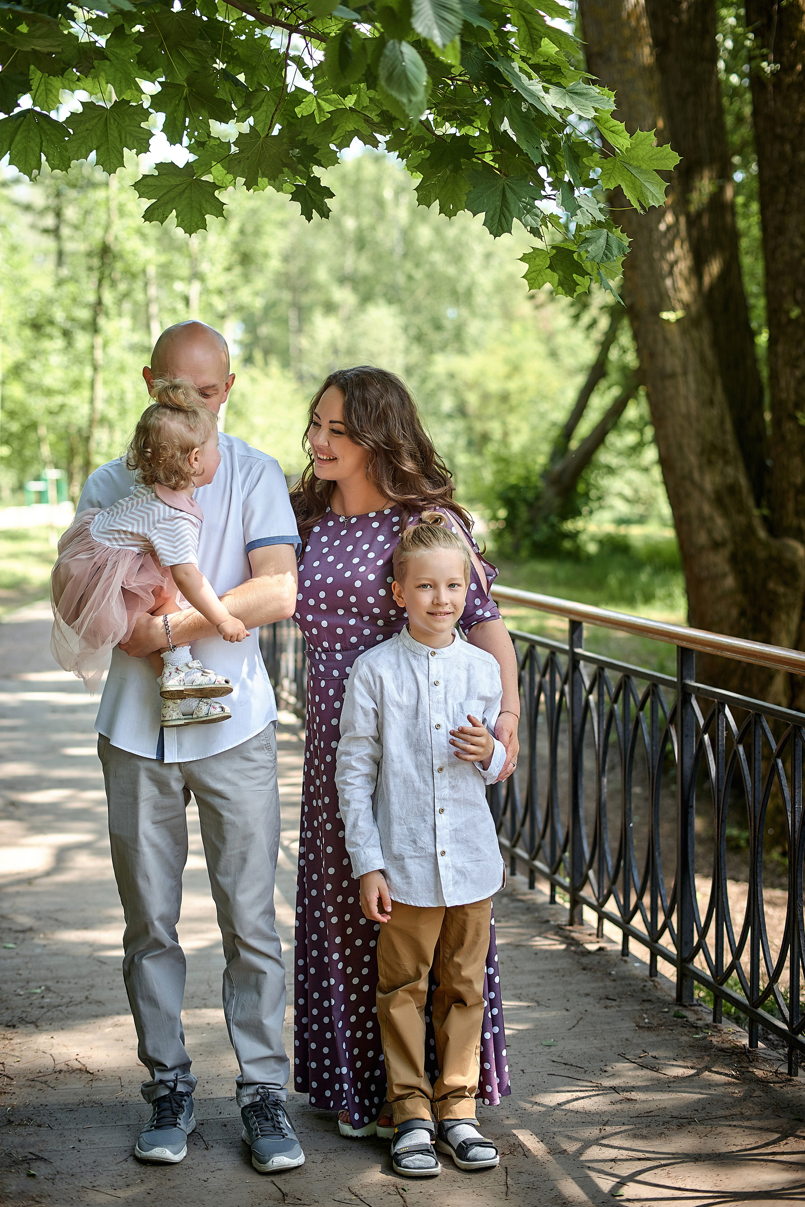 Семейная фотосессия на природе. Семейный и детский фотограф Катерина Рожкова