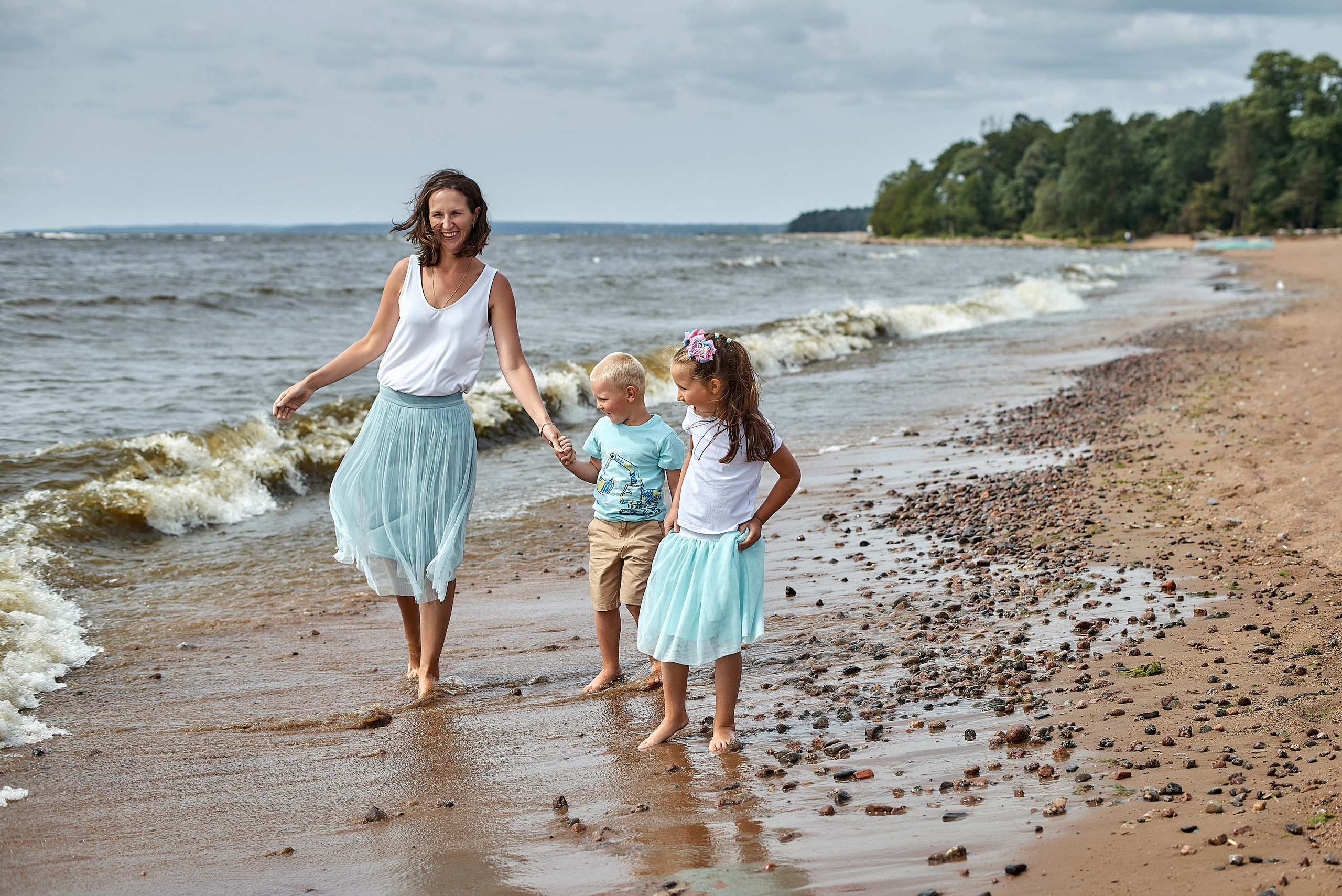 Семейная фотосессия на природе. Семейный и детский фотограф Катерина Рожкова