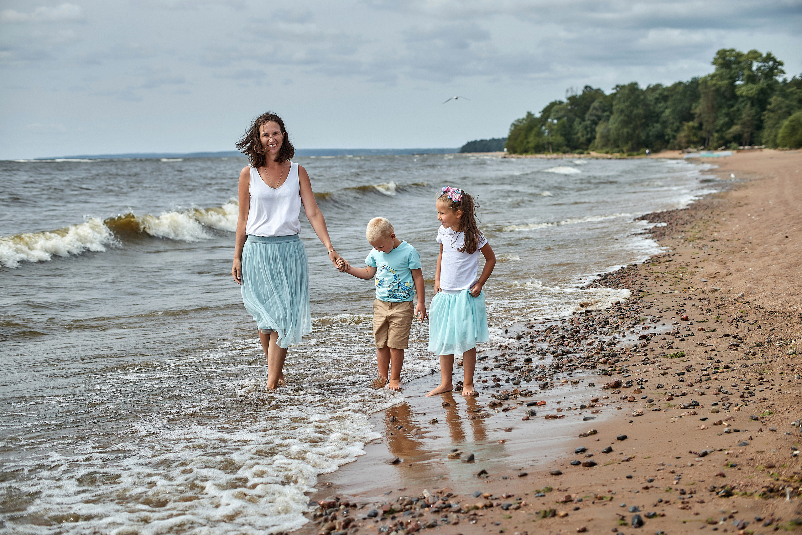 Семейная фотосессия на природе. Семейный и детский фотограф Катерина Рожкова