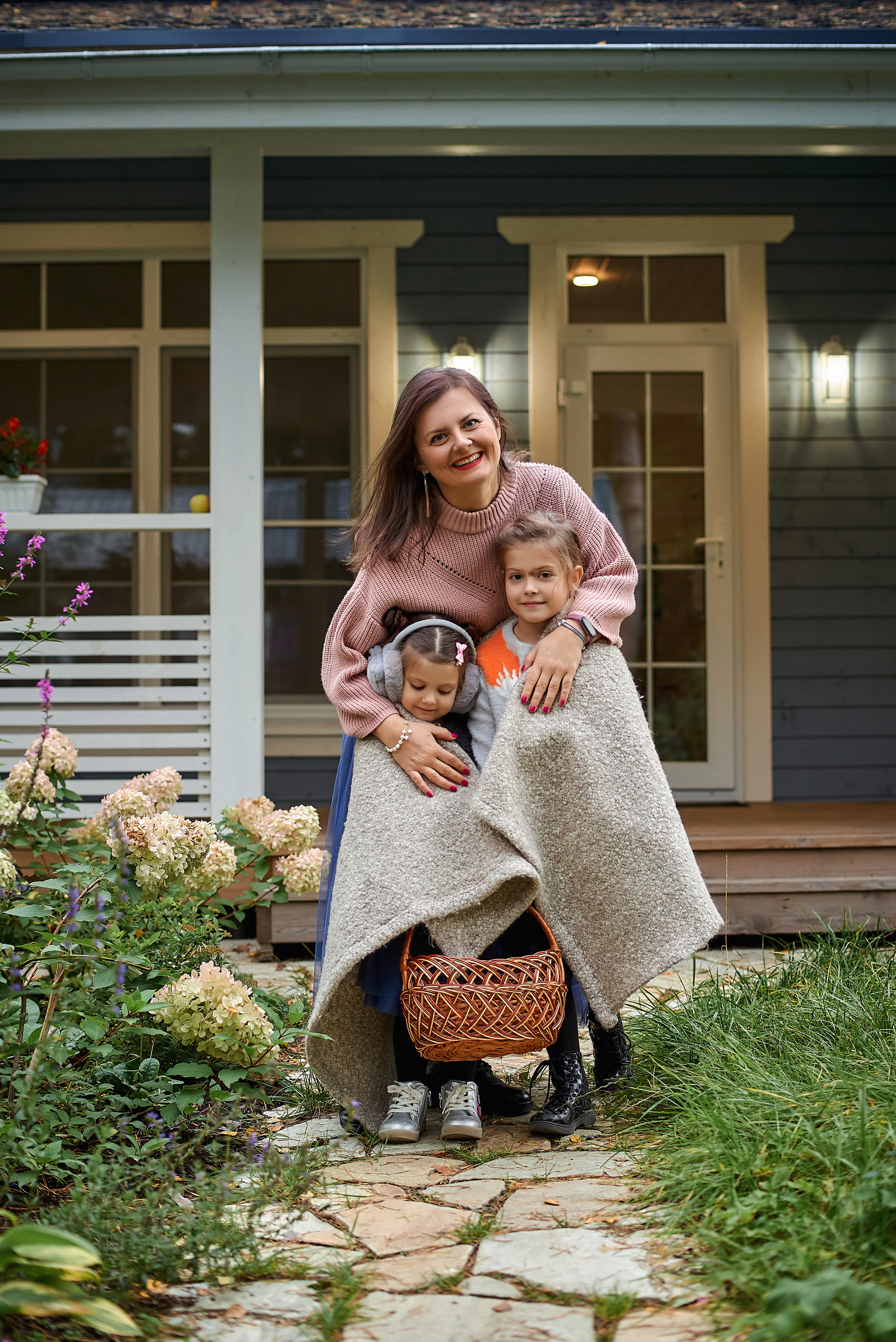 Семейная фотосессия на природе. Семейный и детский фотограф Катерина Рожкова