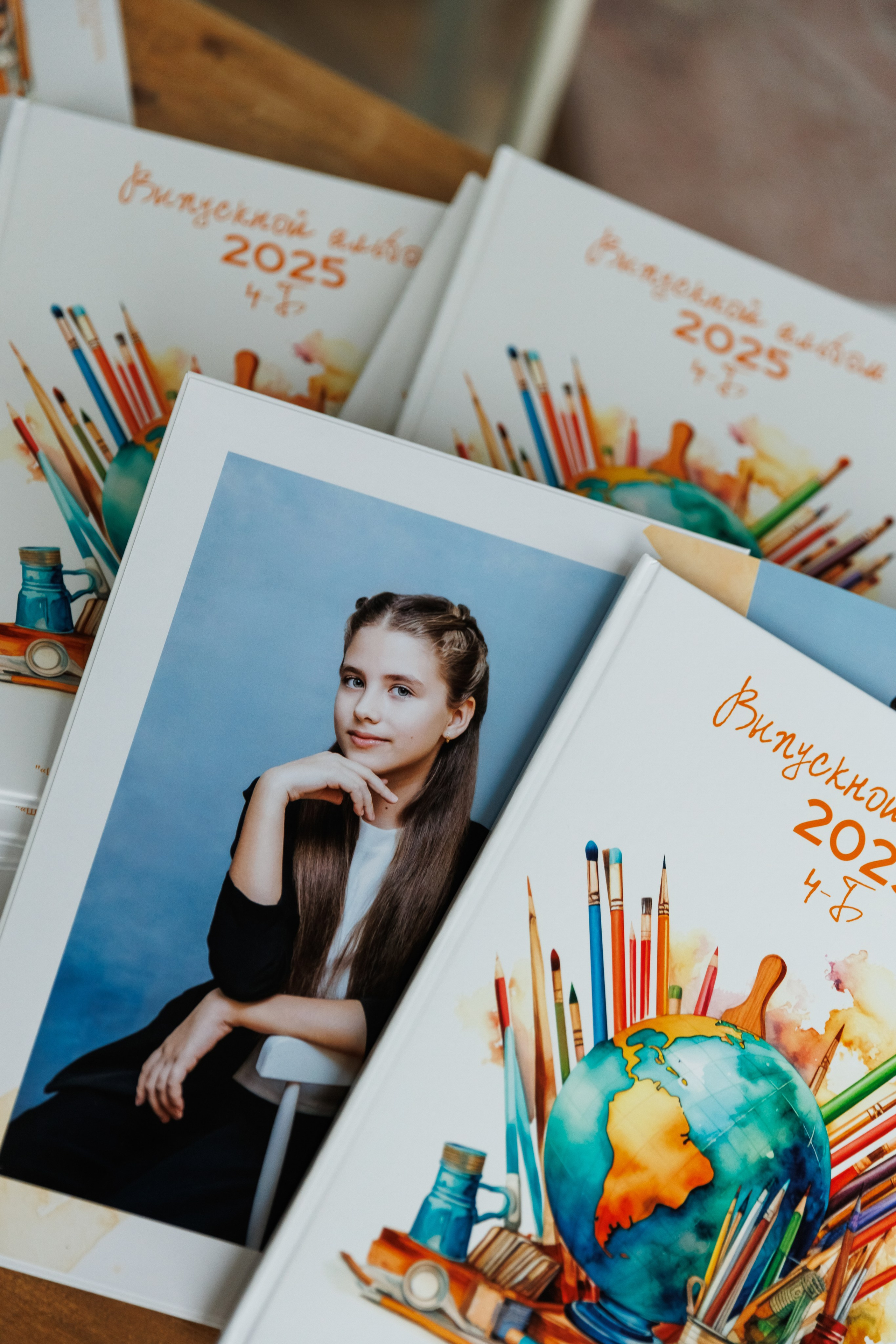 Младшая школа. ВЫПУСКНЫЕ АЛЬБОМЫ | РОВЕСНИК | КЕРЧЬ