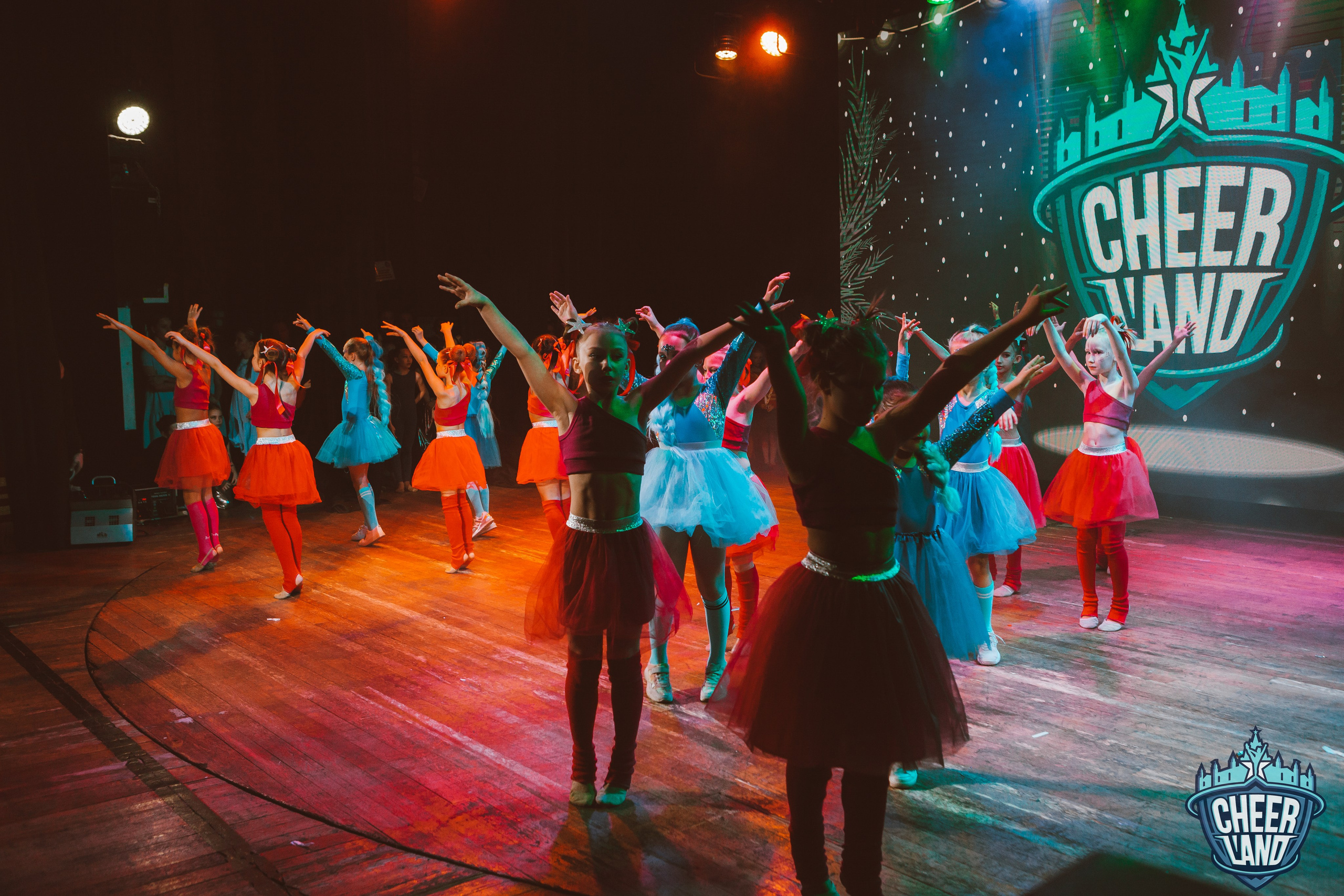 КОСМИЧЕСКОЕ НОВОГОДНЕЕ ПУТЕШЕСТВИЕ «CHEER LAND». Репортажный, семейный, свадебный, портретный фотограф