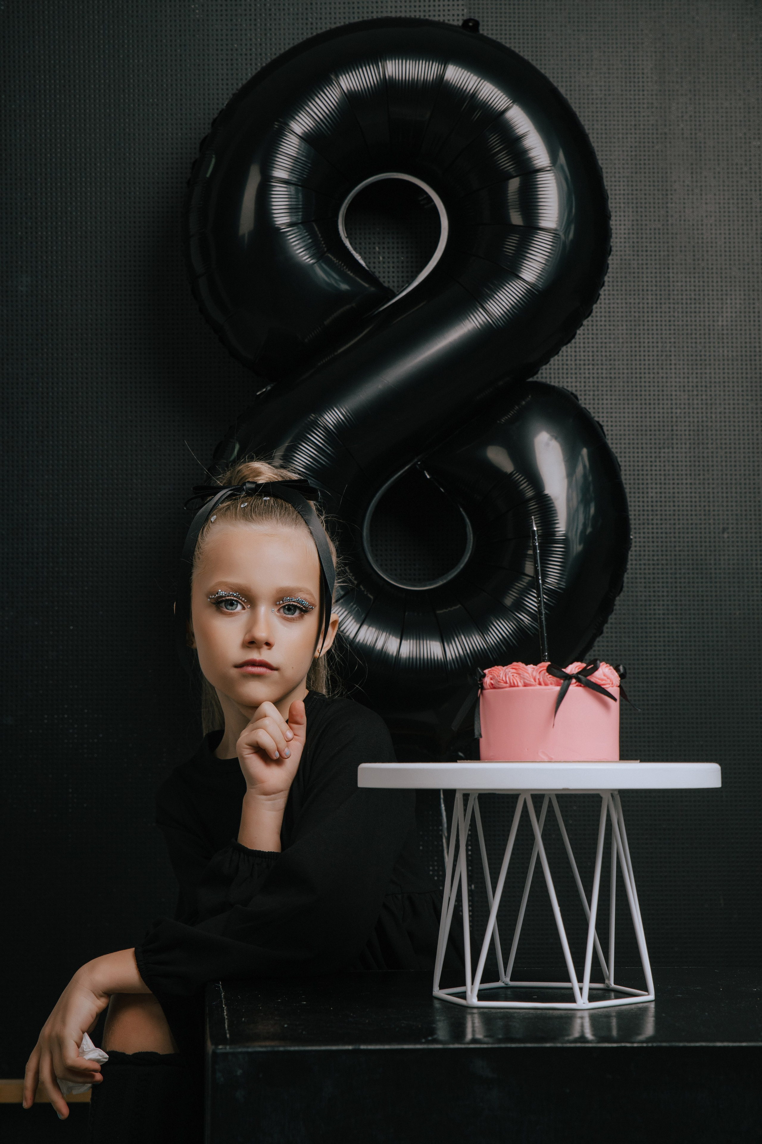 Мира. Фотограф Ярмишко Дарья. Выпускные фотокниги