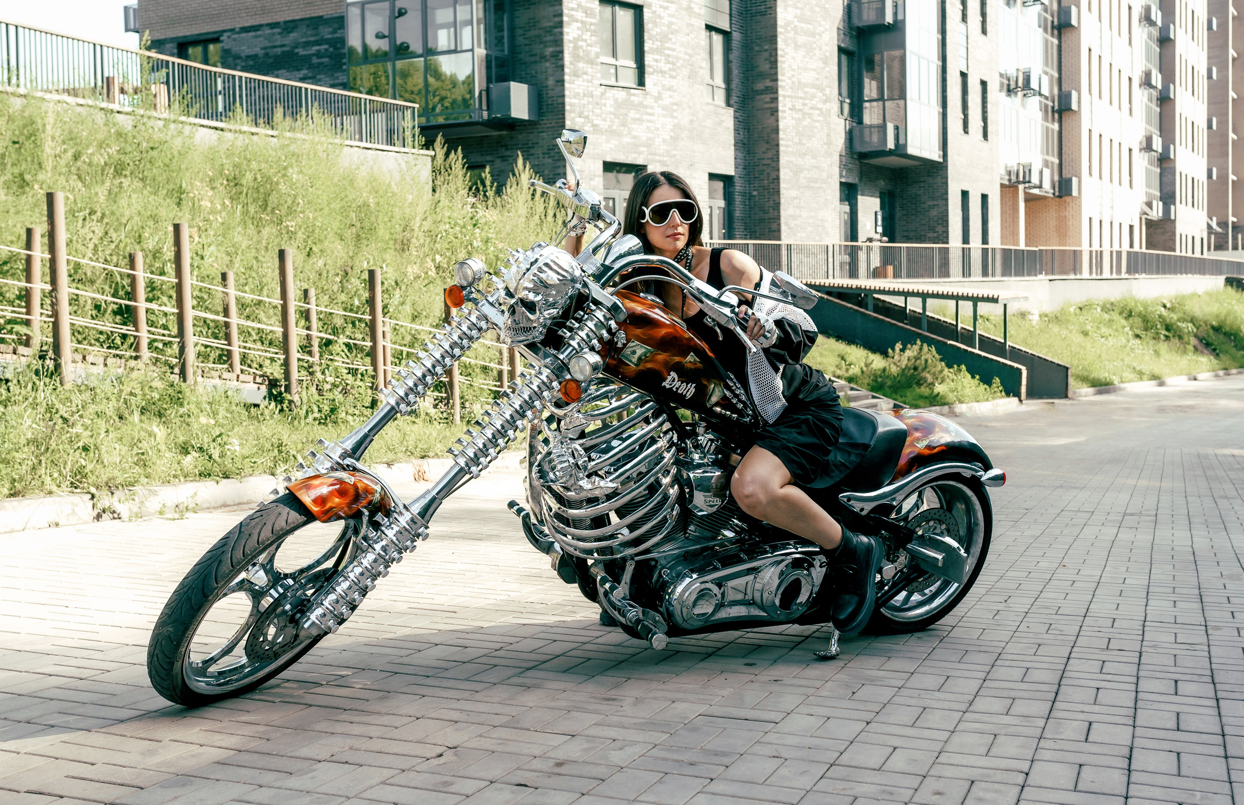 Женская фотосъемка с автомобилями. Фотограф Ким Наталья в Красноярске