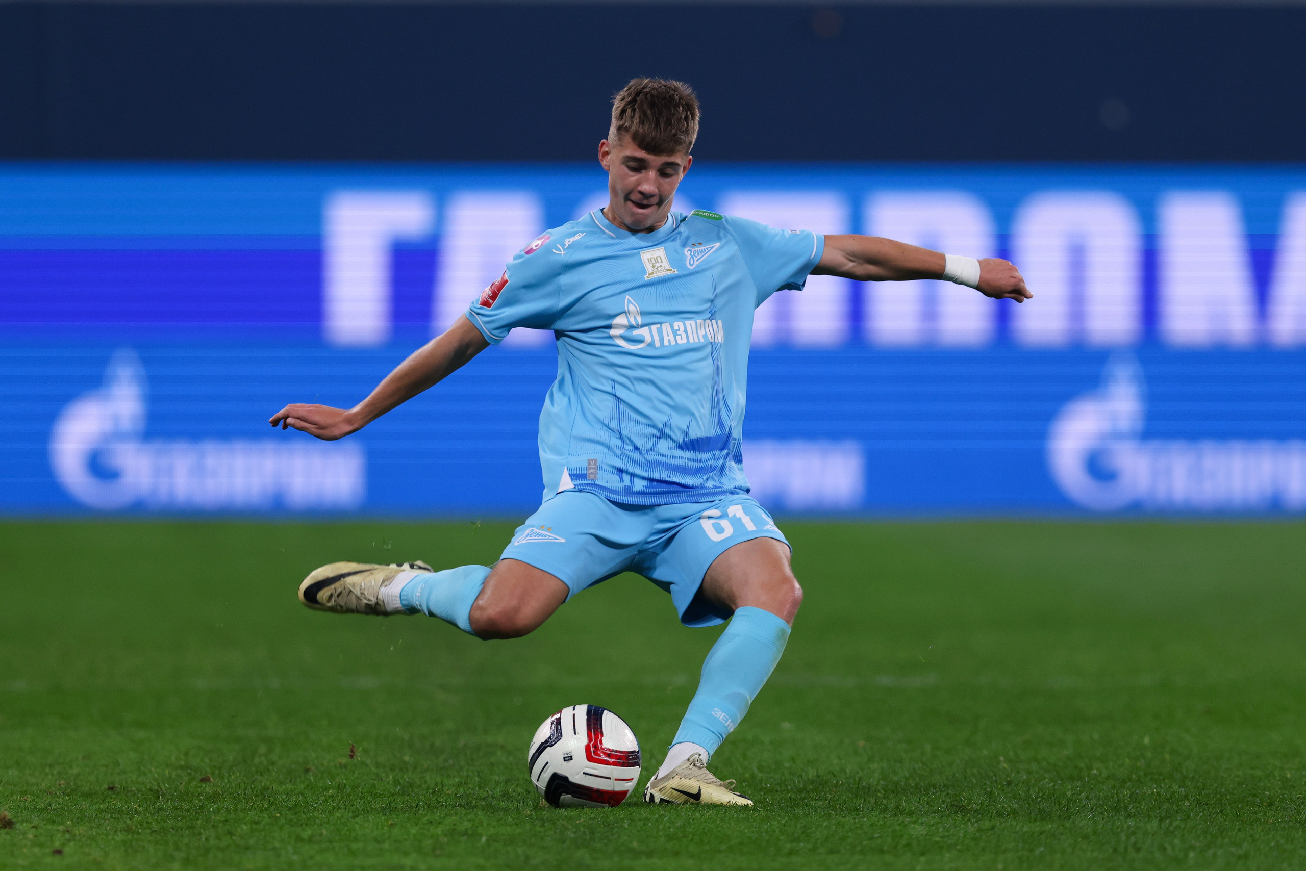ФК Зенит -ФК Оренбург Fonbet Кубок России 2025/26. Спортивный и репортажный фотограф Антон Тереханов