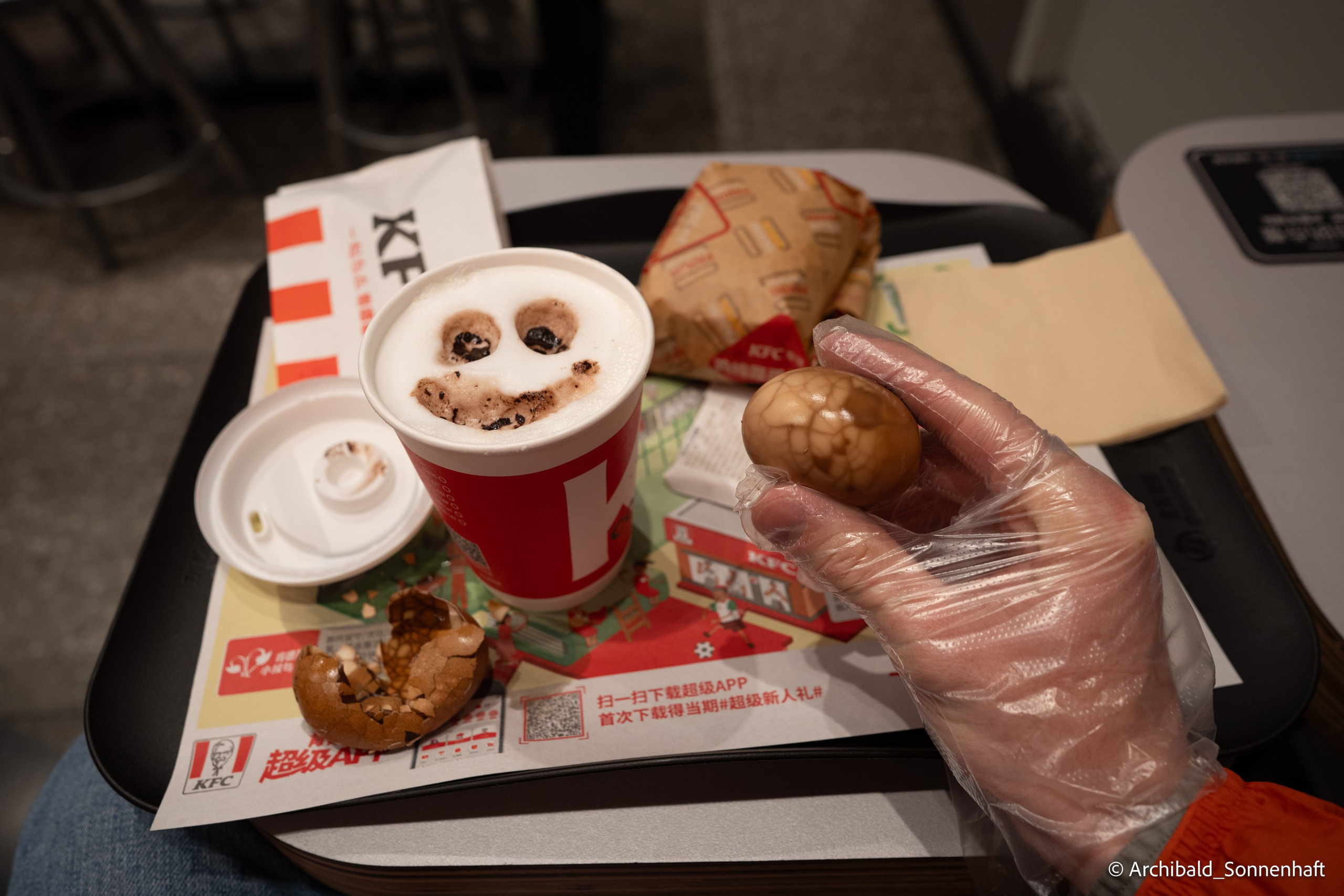 Week trip to GZ. Photographer in Guangzhou, China. Archibald Sonnenhaft