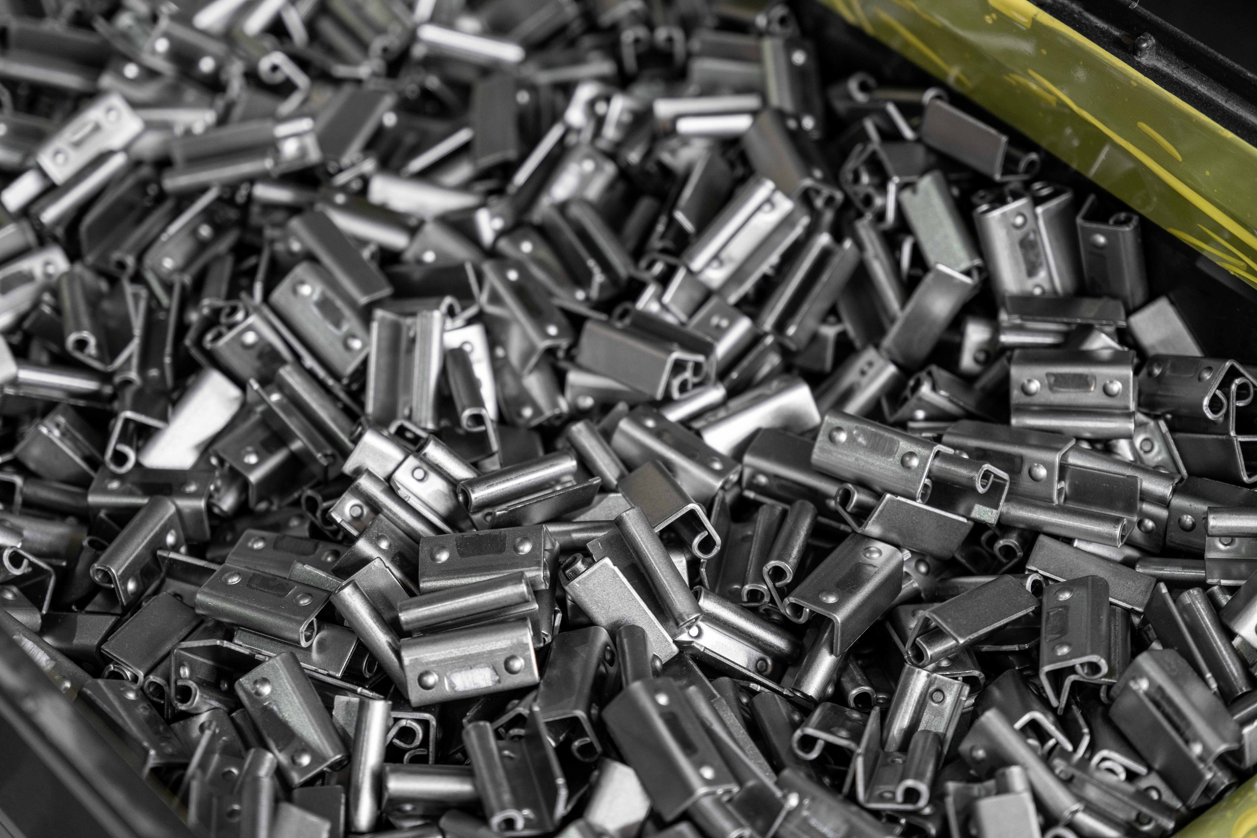 IEK — торжественное открытие производственного цеха. Фото тур