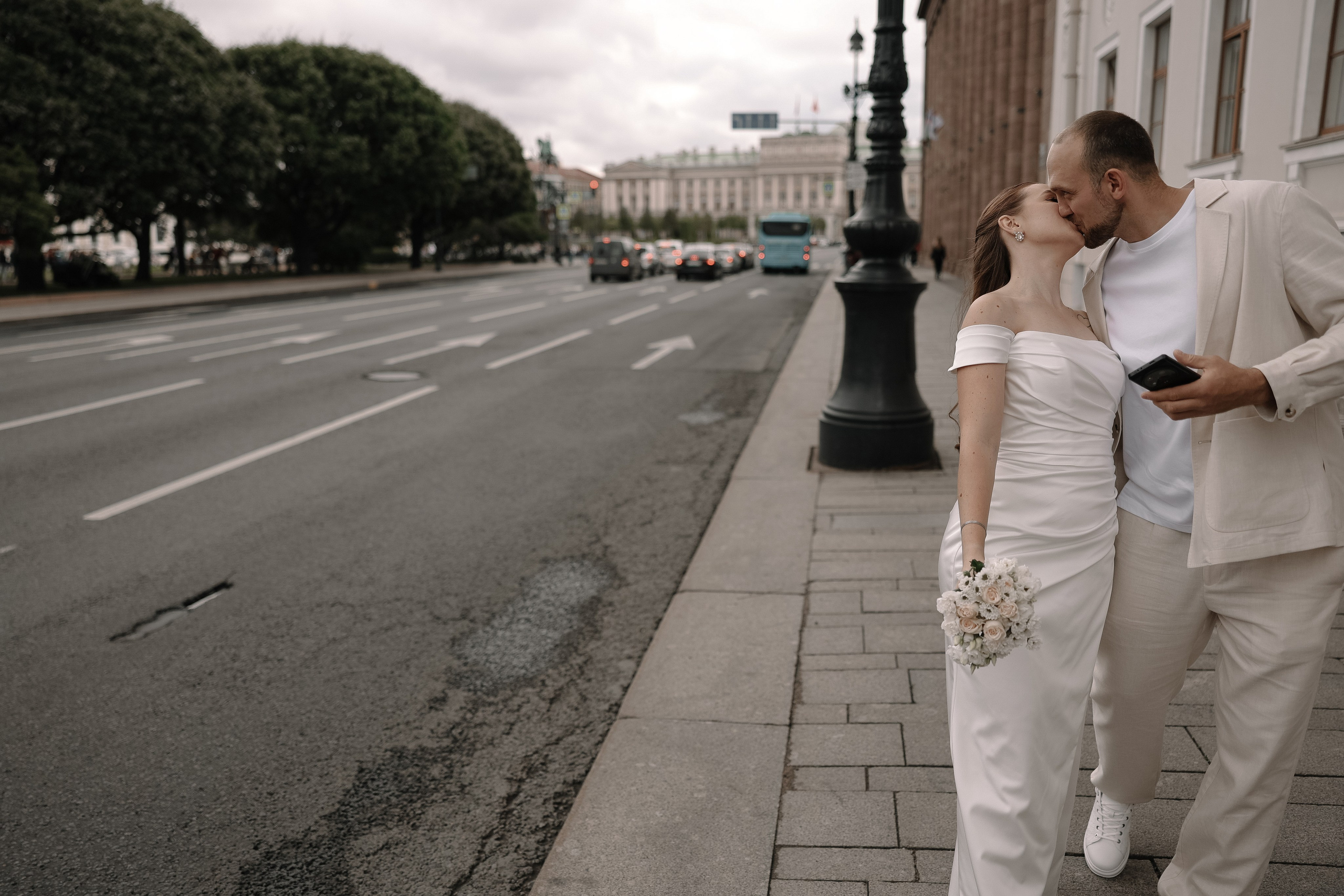 По быстрому и с улыбкой. Свадебный и семейный Фотограф Денис Кошель