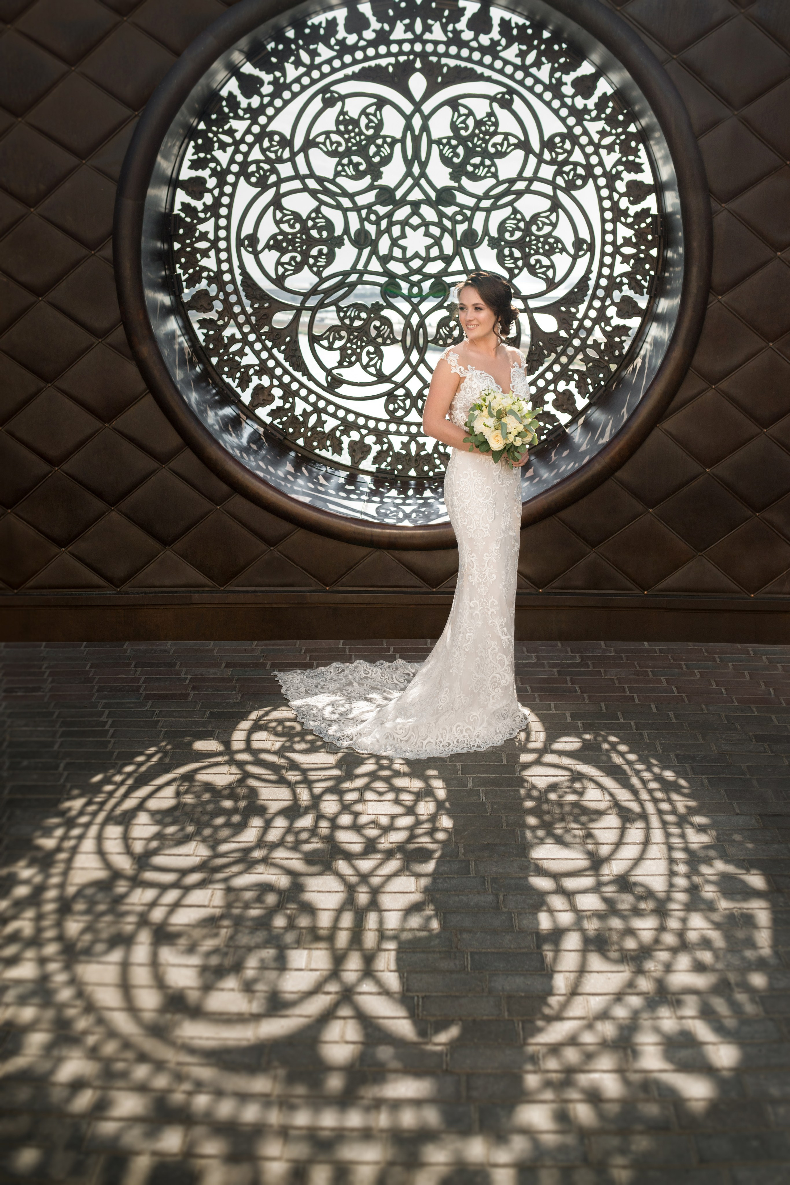 Свадебная Фотосессия в г. казани | Фотограф на Свадьбу в г. Казани Фотограф Садег Азарми тел. +79172288430 ✔ Сборы невесты и жениха✔ Утро невесты (детали, эмоции, подготовка)✔ Репортажная съёмка ЗАГСа и выездной регистрации✔ Свадебная прогулка✔ Фотосъёмка банкета и вечеринки✔ Креативные и тематические свадьбы✔ Свадьба на природе (лайфстайл)✔ Девичники и мальчишники