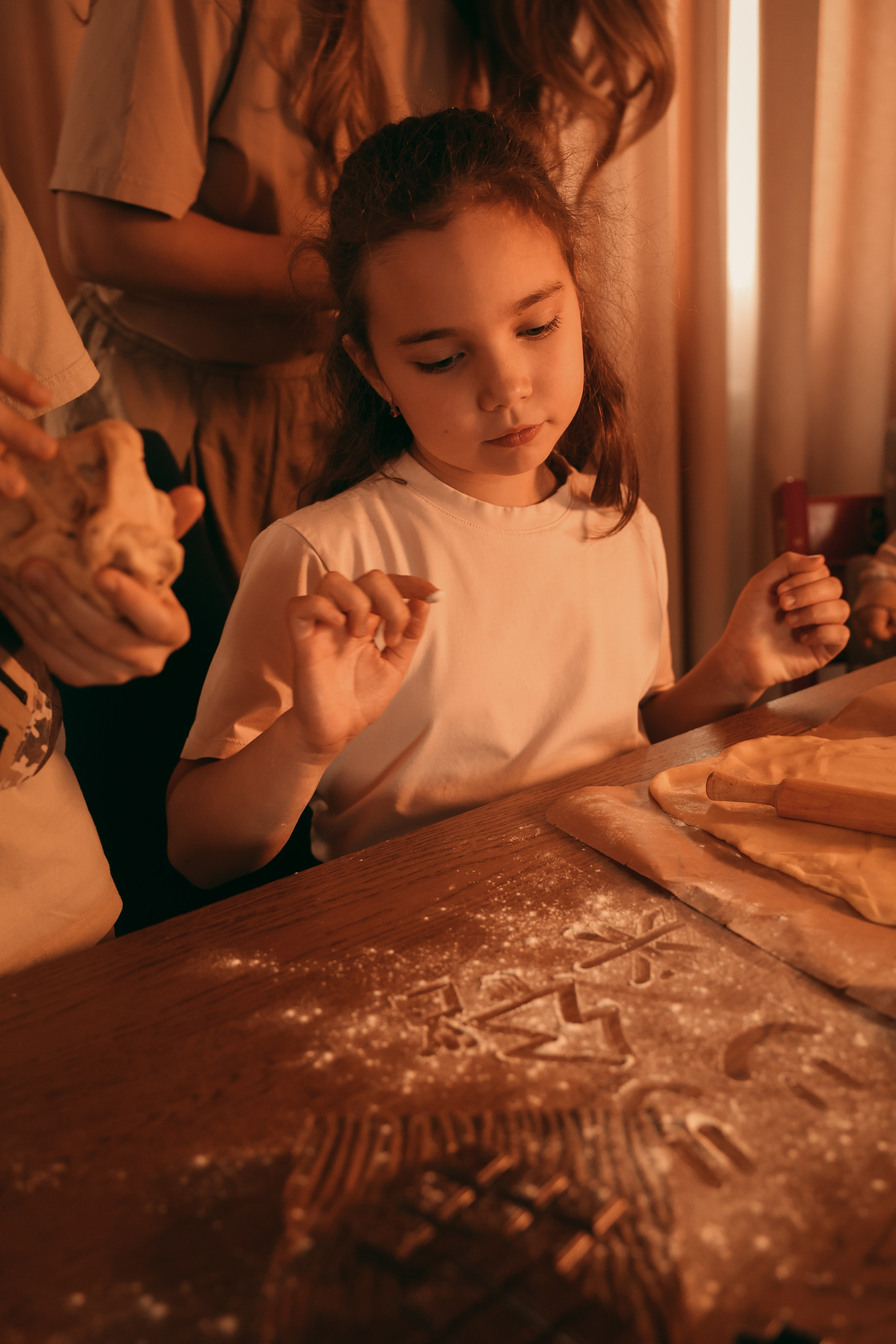 Новогоднее печенье всей семьей. Ваш семейный newborn и lifestyle фотограф в СПБ Наталья Журавлева