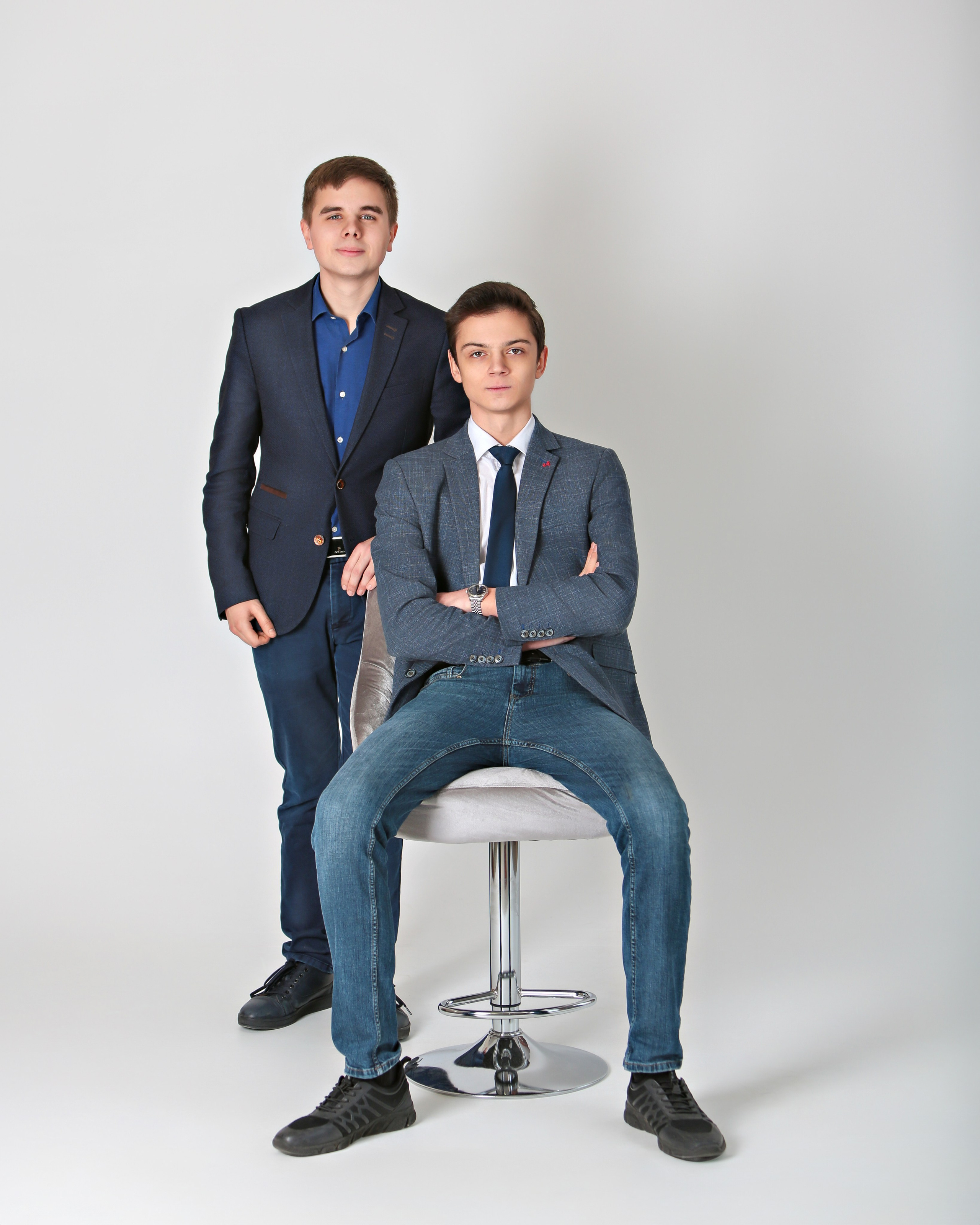 Друзья. Выпускные альбомы и школьный фотограф в Подольске, Троицке, Щербинке, Москве и Московской области