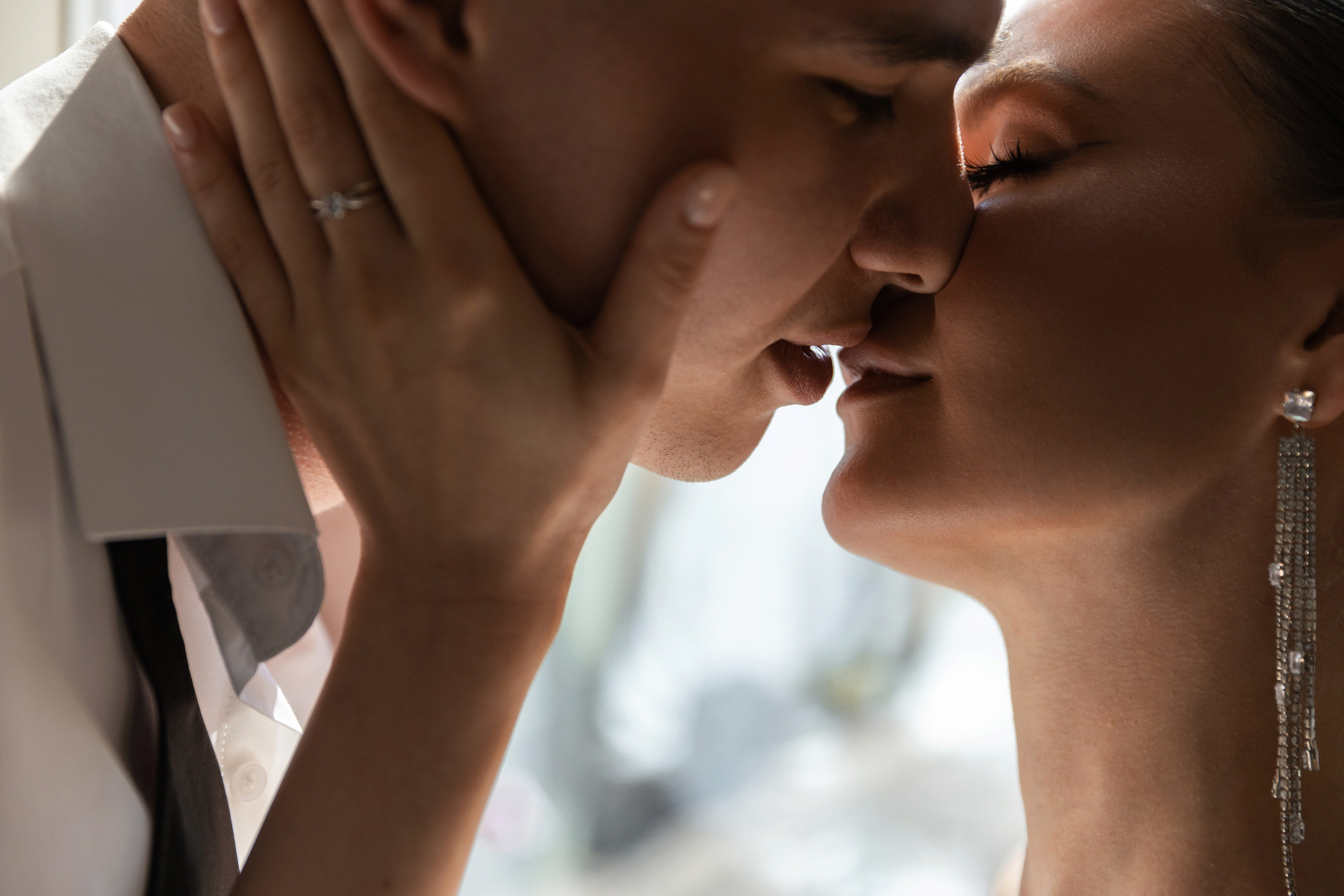 Анонс свадебной серии в отеле. Свадебный и портретный фотограф в Санкт-Петербурге Надежда Чечулина