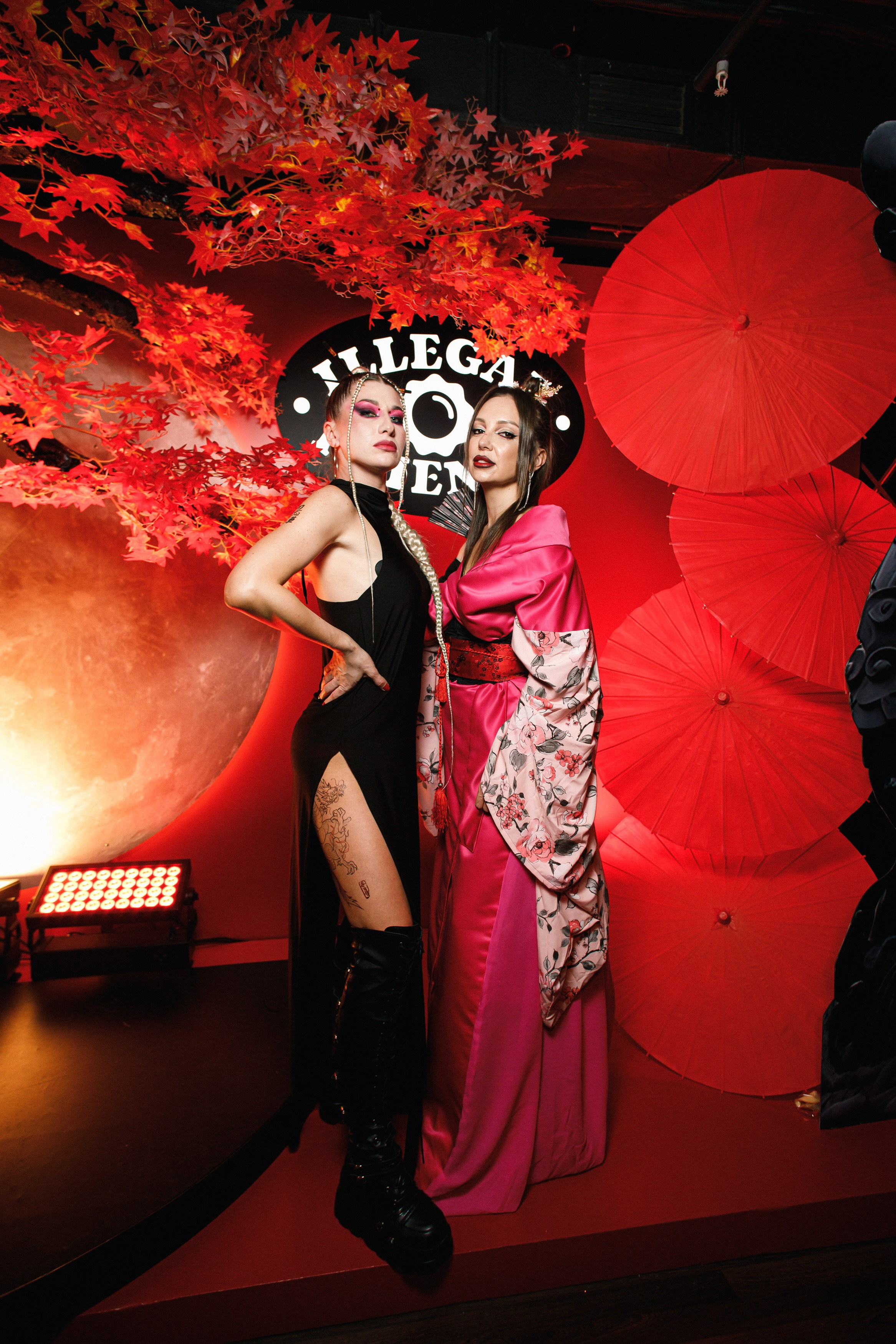 ILLEGAL FRIENDS | ASIA. СВОИ. ФОТООТЧЕТЫ-СОБЫТИЯ-МЕСТА