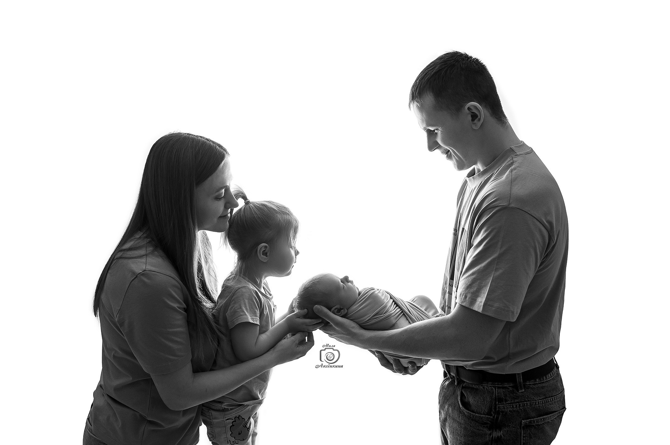Портфолио новорожденных. Фотограф в Нефтеюганске Мила Аксёнкина