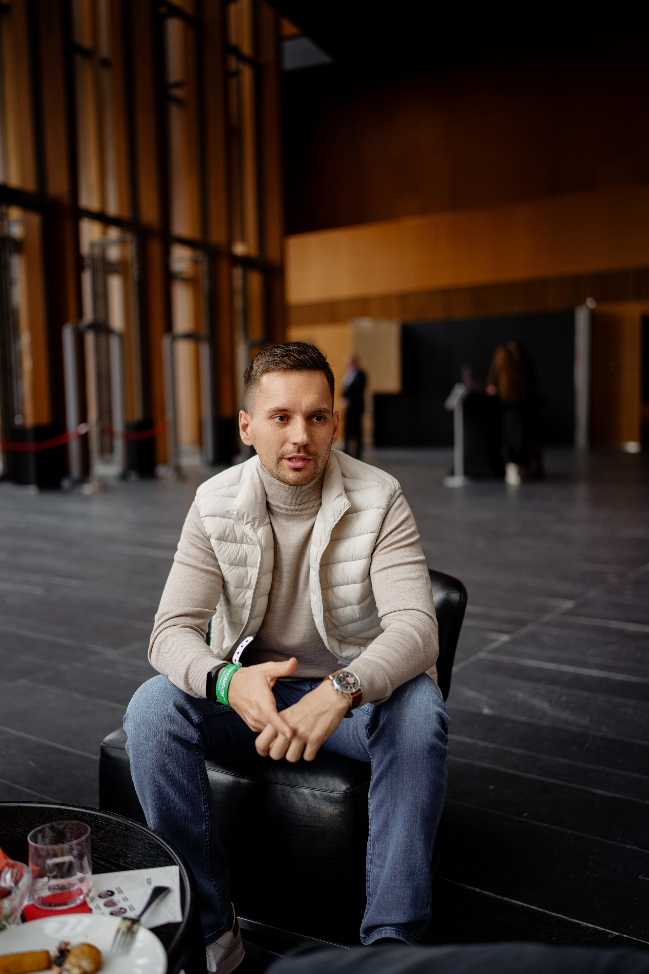 Конференция в Barvikha Luxury Village ОСНОВАТЕЛИ. Репортажный фотограф в Москве Саша Дружинина