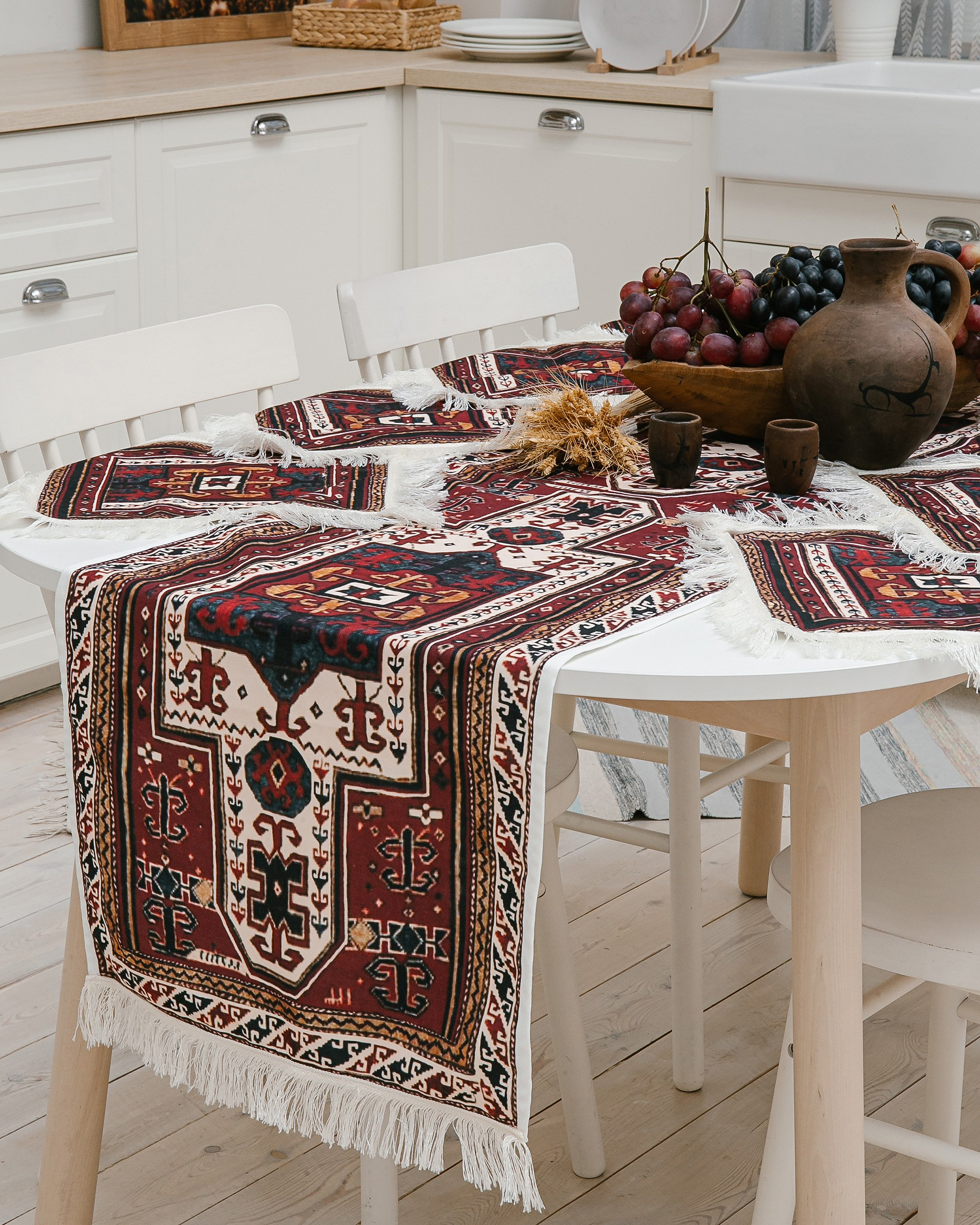 Дорожки на стол. Контент фотограф, съемка для маркетплейсов, фуд съемка и репортажи в Новосибирске Ралия Галеева