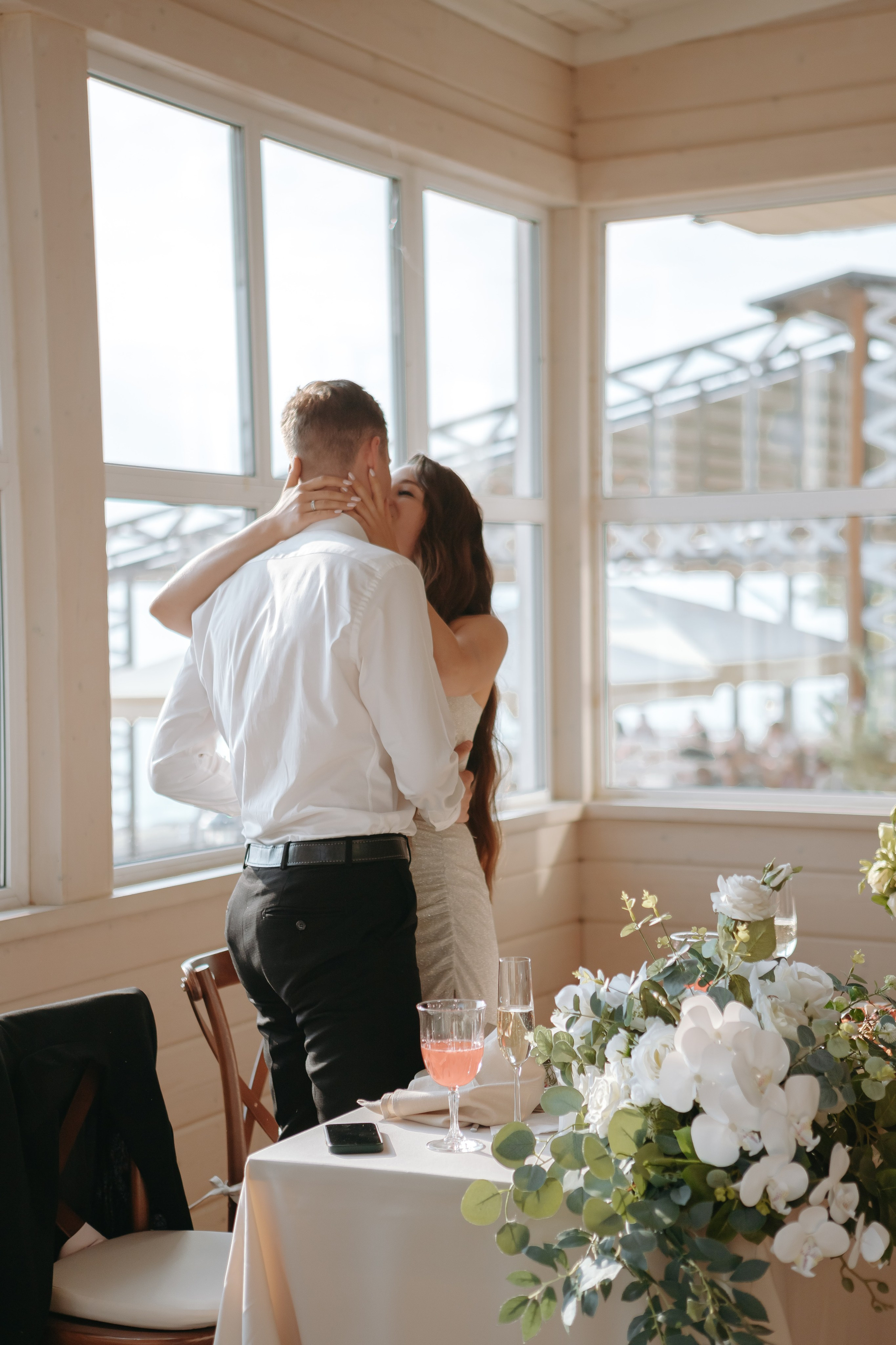 Свадьба на заливе в Санкт-Петербурге. Свадебный и семейный фотограф Арина Кулёва