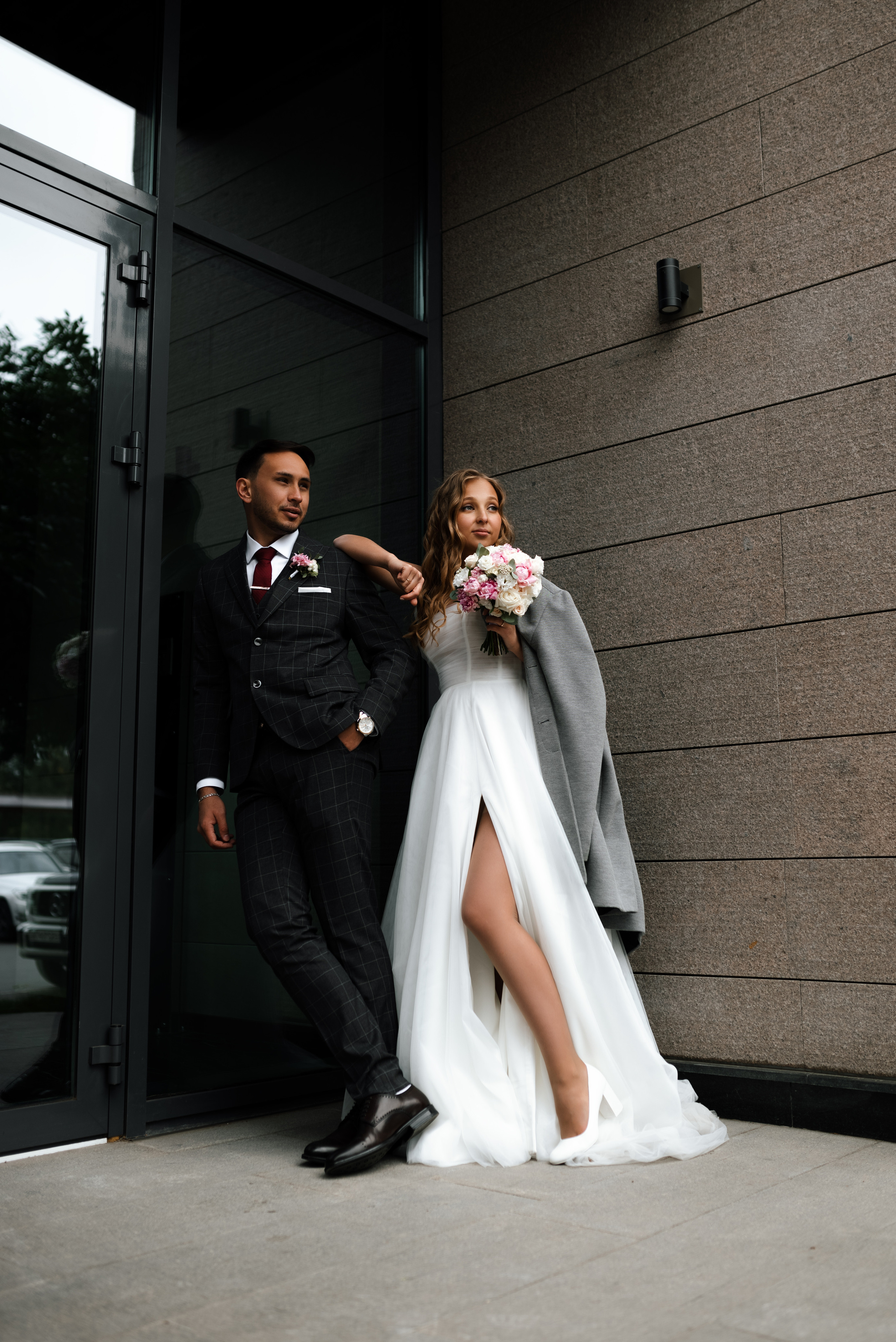 Свадебная фотосессия в центре Уфы. Фотограф в Уфе Комягина Анастасия