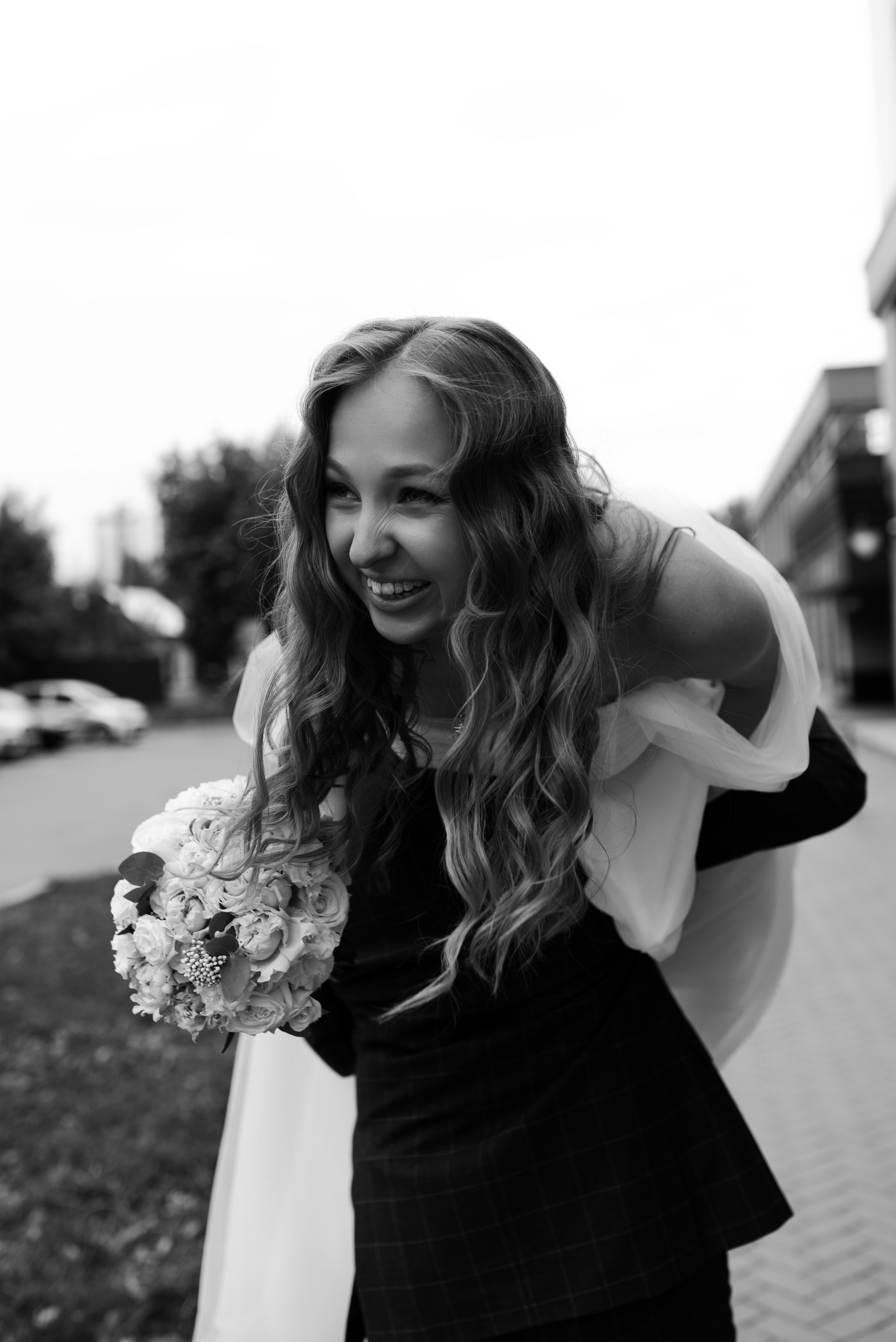 Свадебная фотосессия в центре Уфы. Фотограф в Уфе Комягина Анастасия