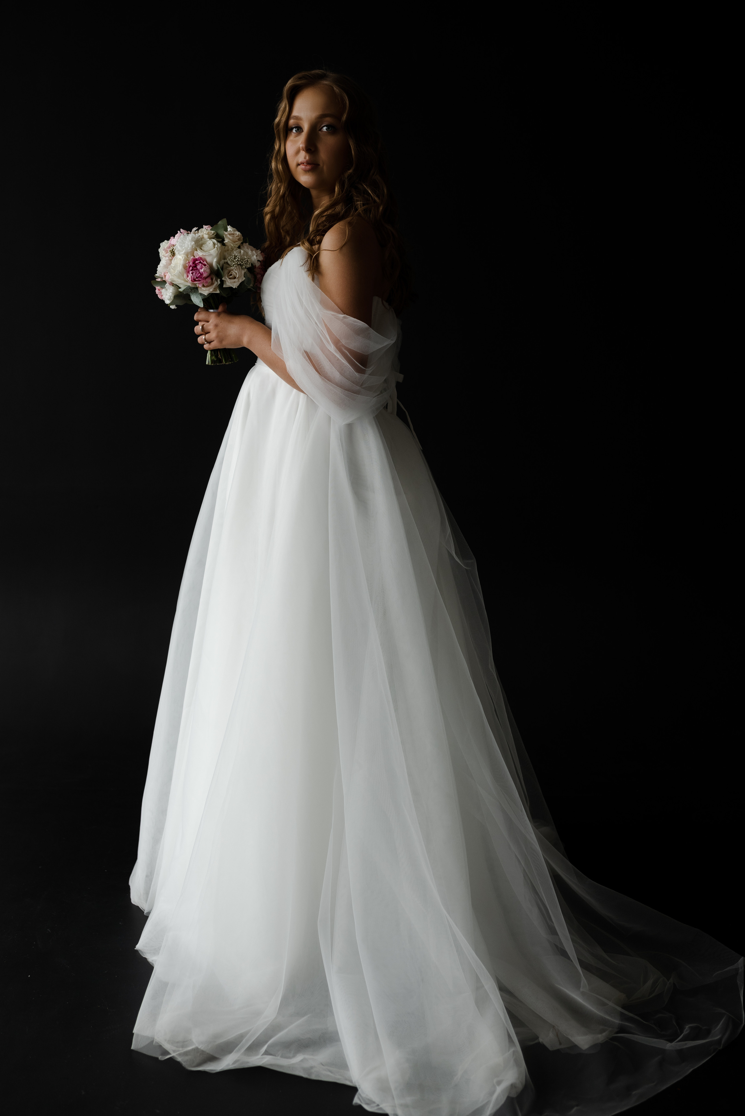 Свадебная фотосессия в центре Уфы. Фотограф в Уфе Комягина Анастасия