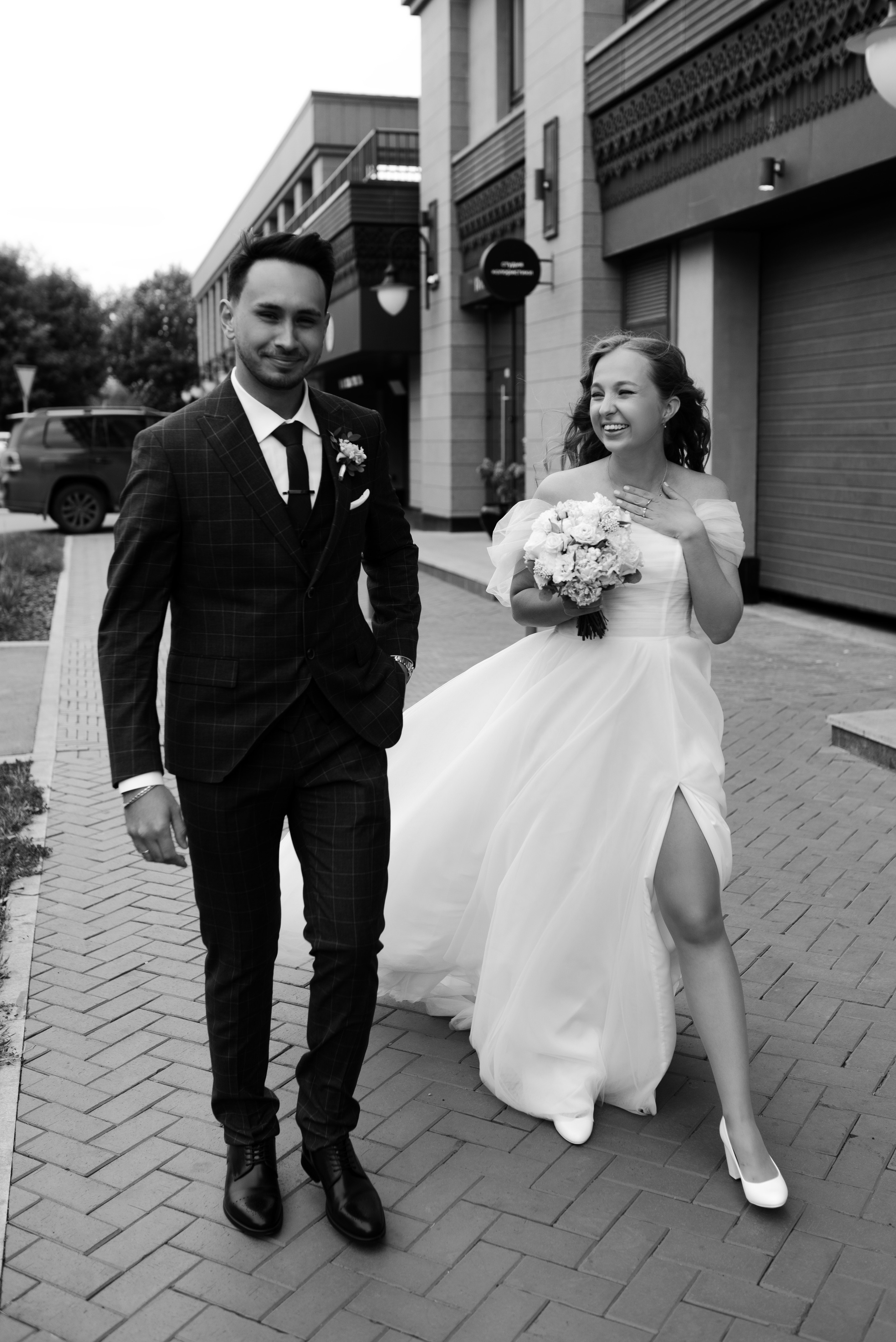 Свадебная фотосессия в центре Уфы. Фотограф в Уфе Комягина Анастасия