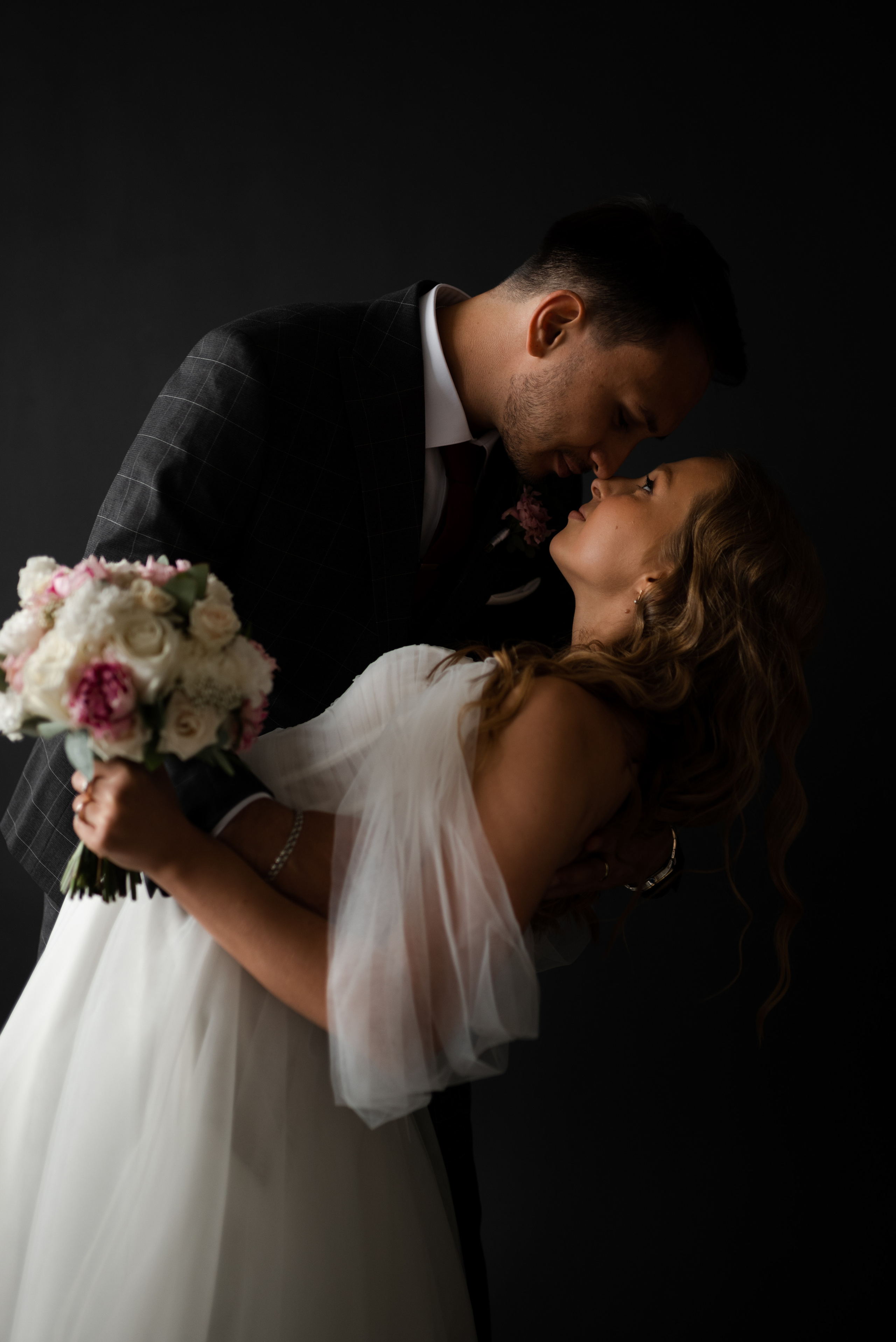 Искандер и Александра. Свадебная фотосъемка. Фотограф в Уфе Комягина Анастасия