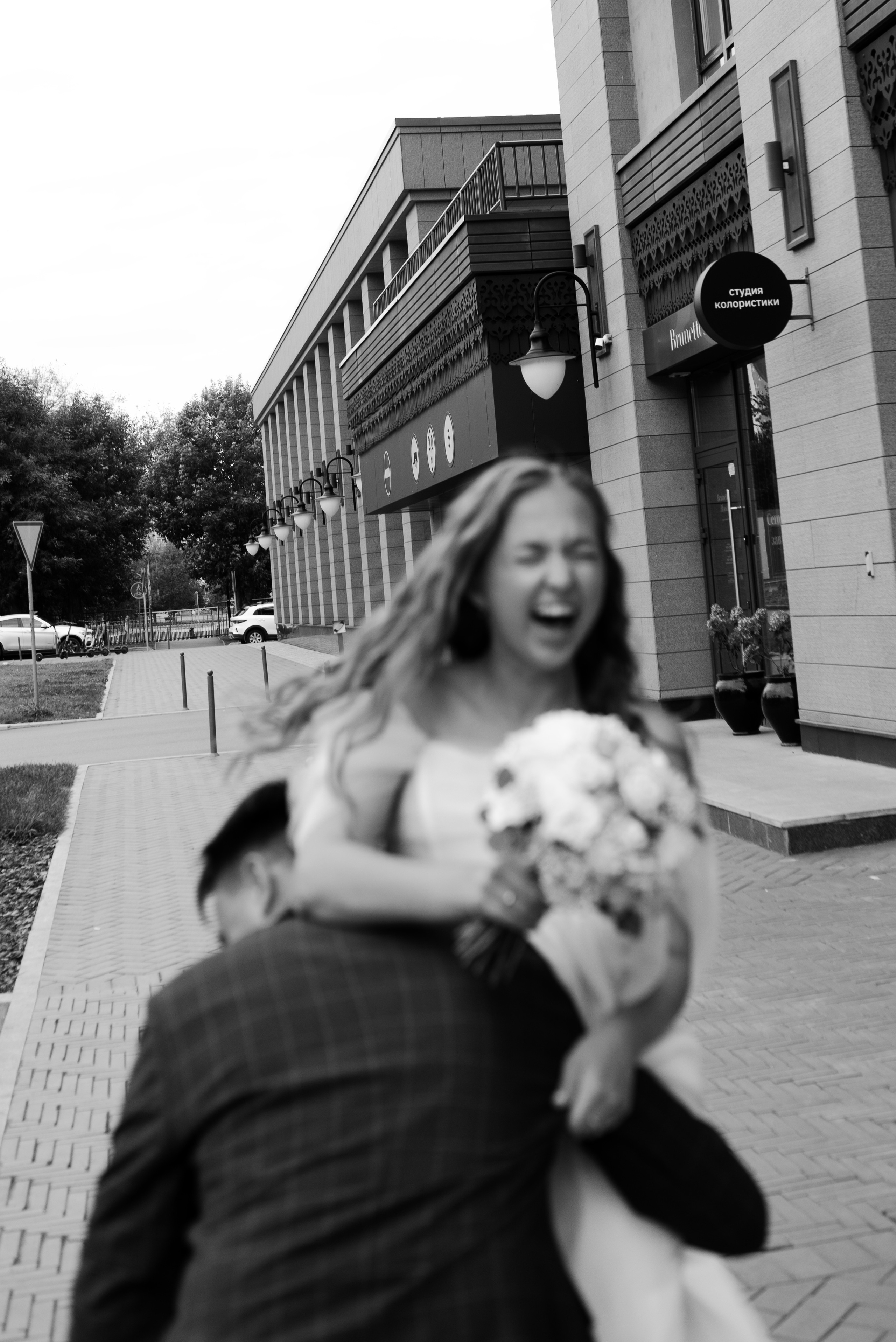 Свадебная фотосессия в центре Уфы. Фотограф в Уфе Комягина Анастасия