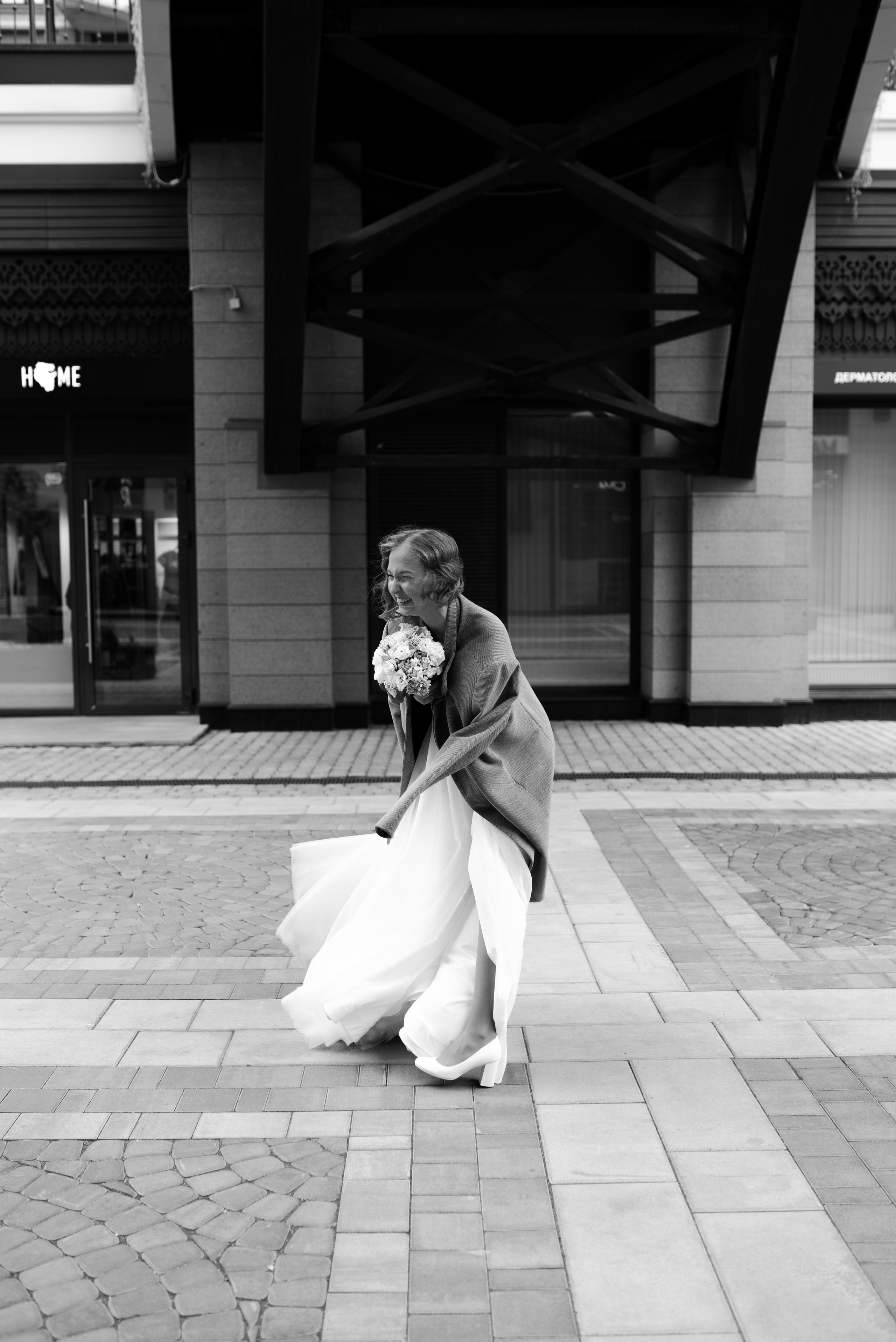 Свадебная фотосессия в центре Уфы. Фотограф в Уфе Комягина Анастасия