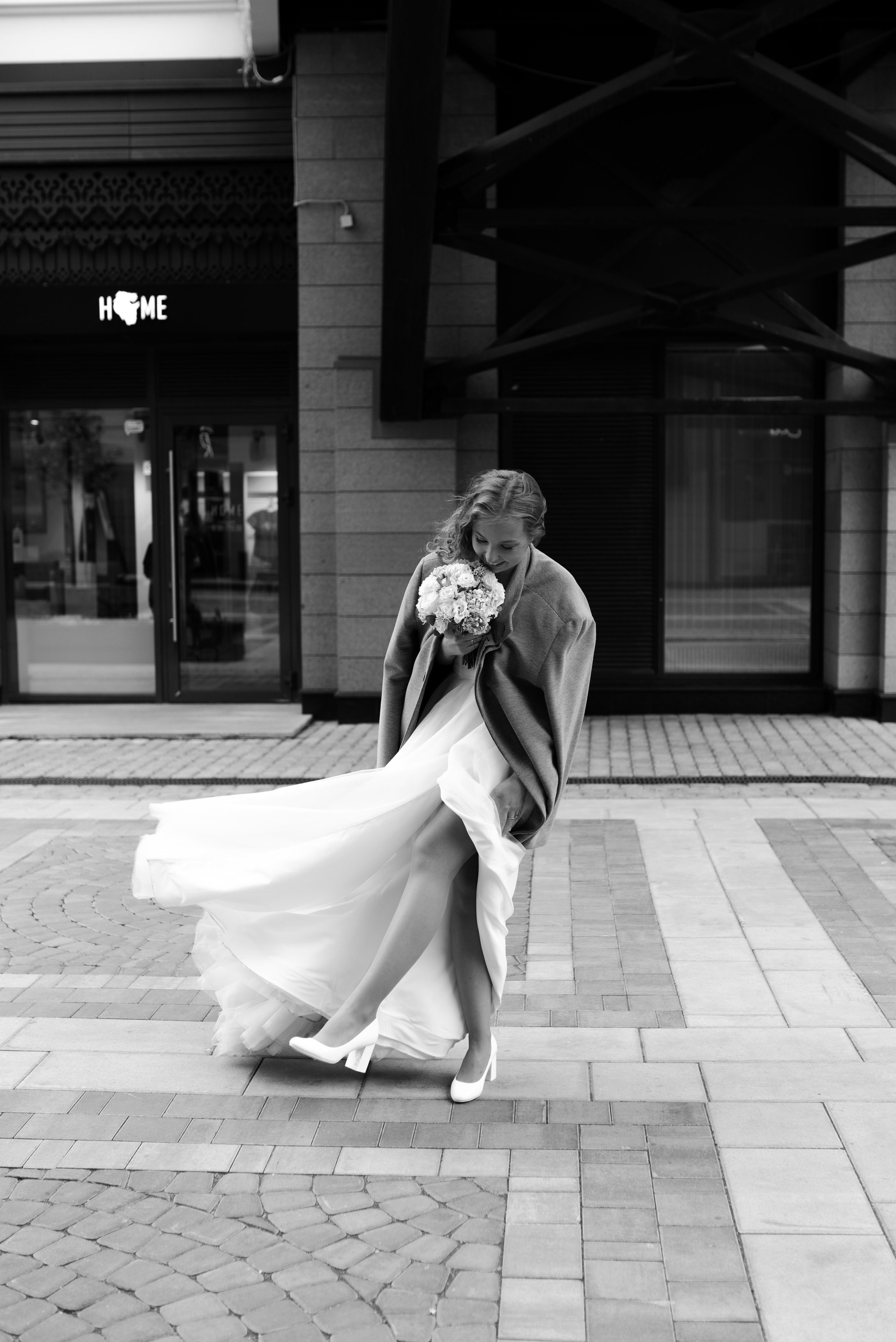 Свадебная фотосессия в центре Уфы. Фотограф в Уфе Комягина Анастасия