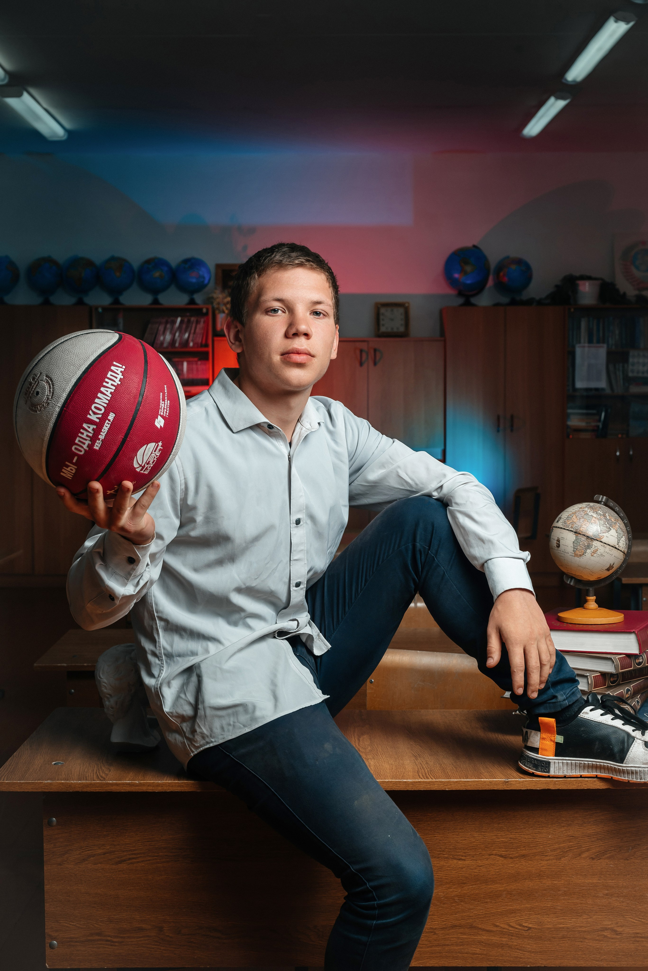 Старшая школа. Фото. Современные выпускные альбомы. Воткинск