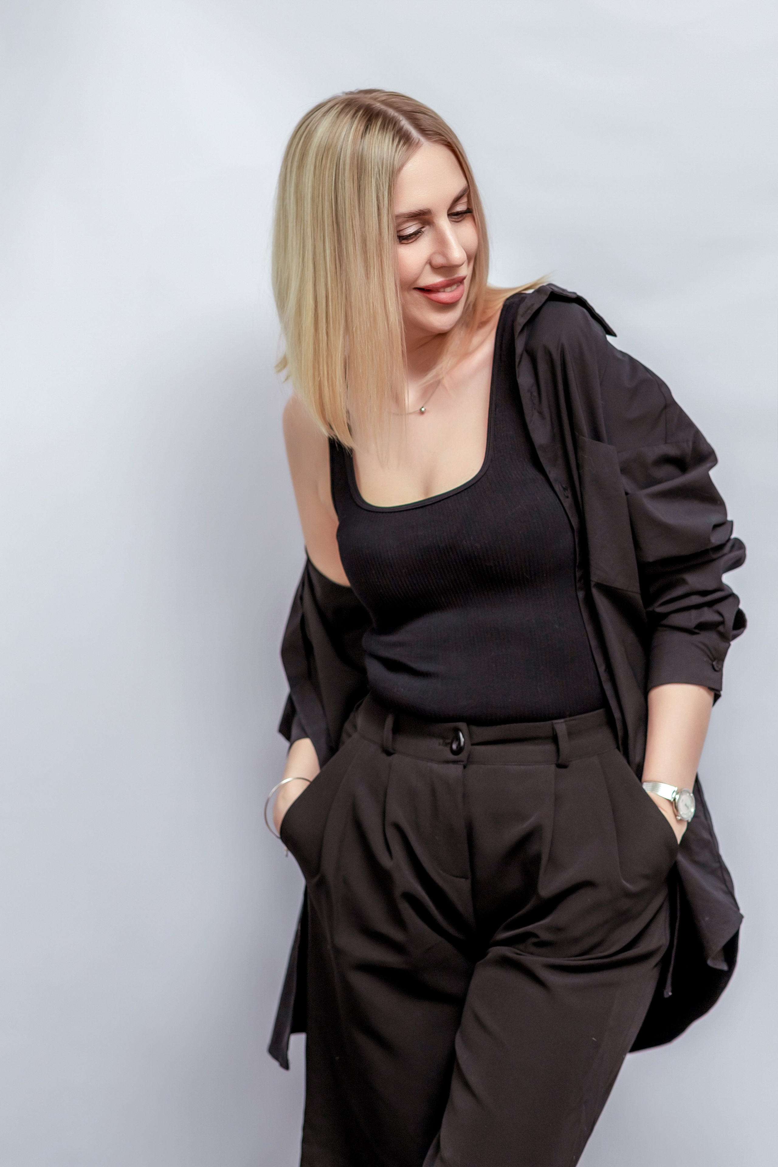 СТУДИЙНЫЙ минимализм ЖЕНСКИЙ. Фотограф Алина Лебедь