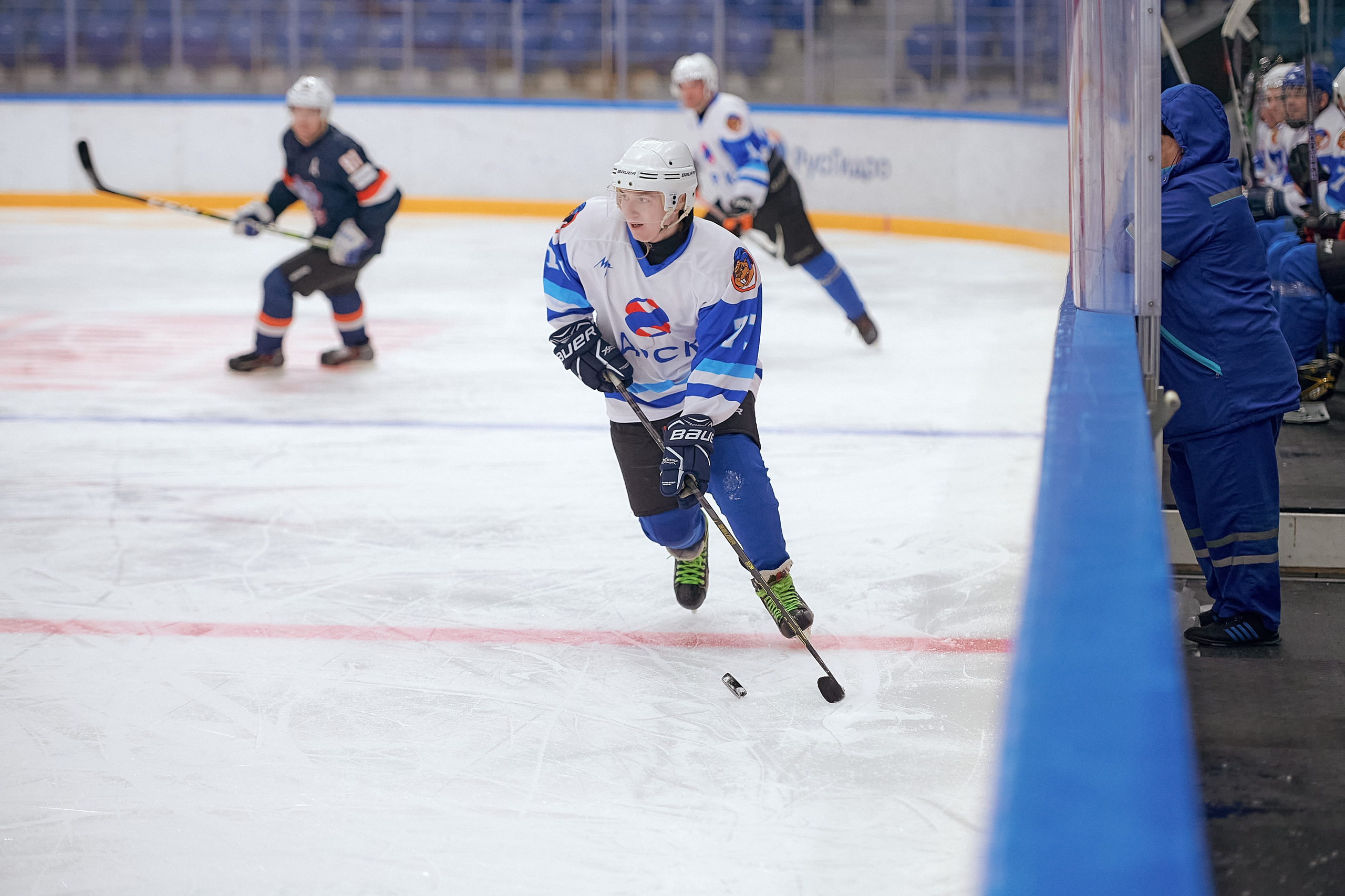 Портфолио репортажной фотосъёмки: Кристалл арена — Хоккей — РусГидро. Фотограф Яковлев Роман — Красноярск