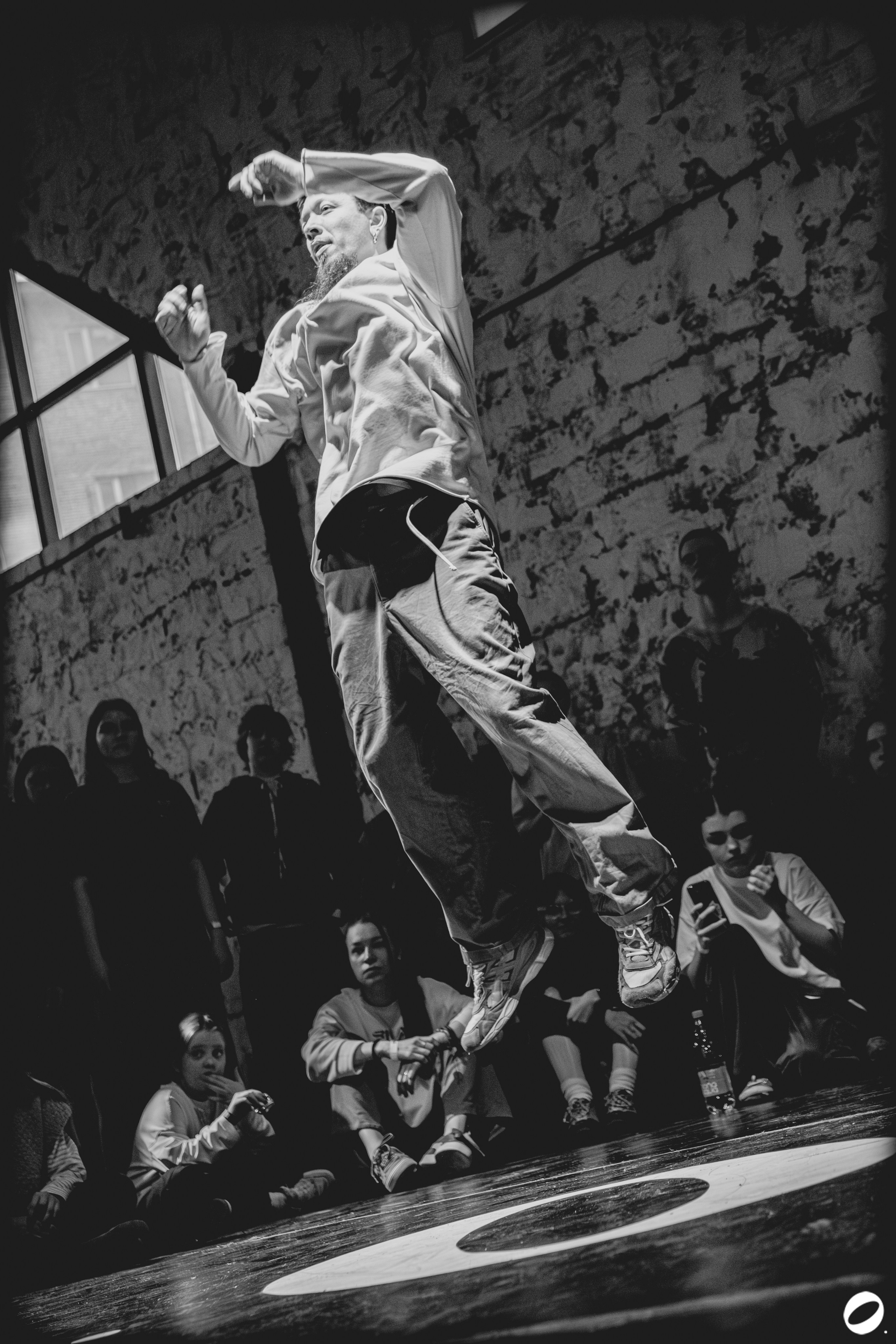 ODD.CLUB 04/04 (@youlovebu). Соня бу тебя сфоткала