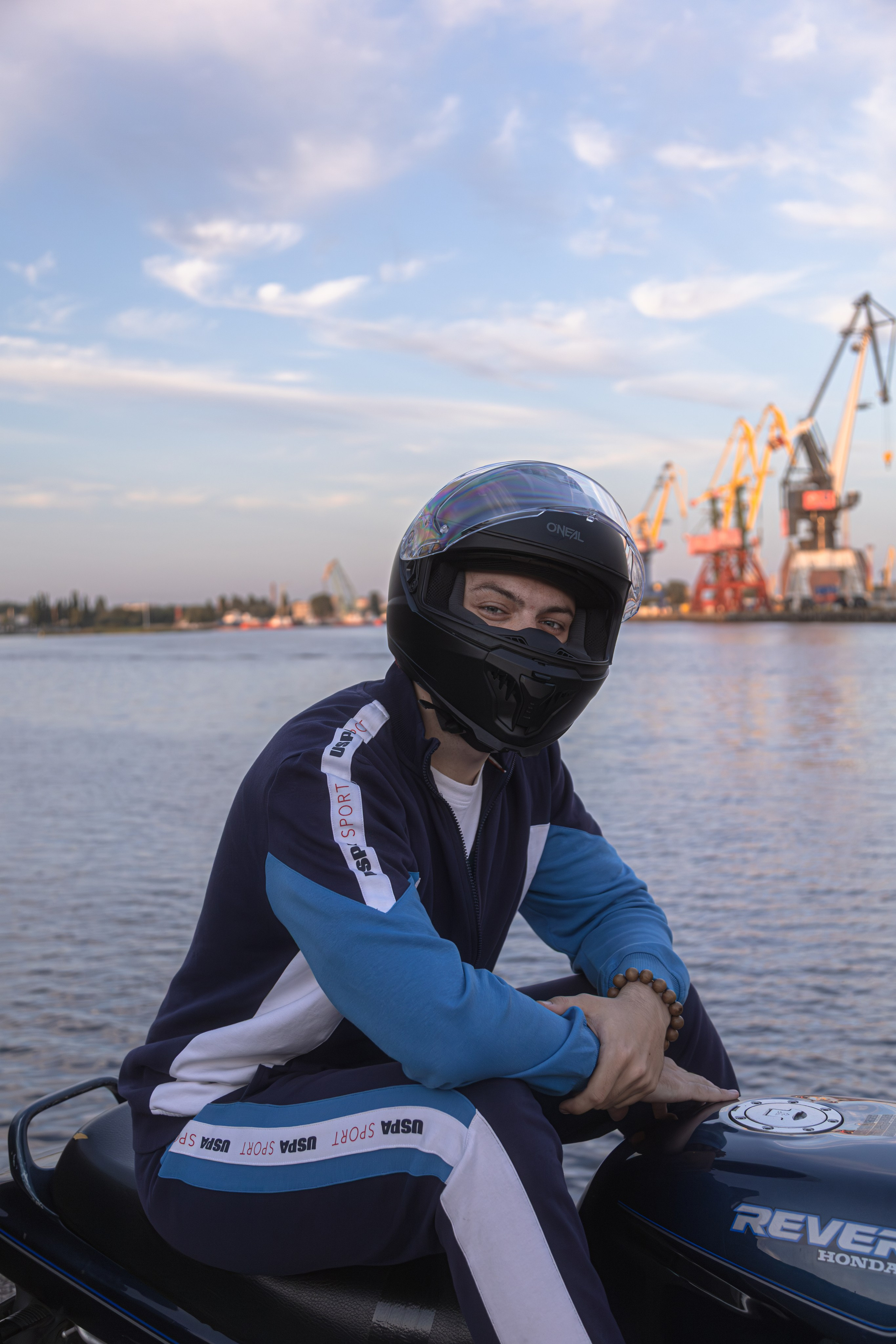 Daniil R. — Digital Noise —