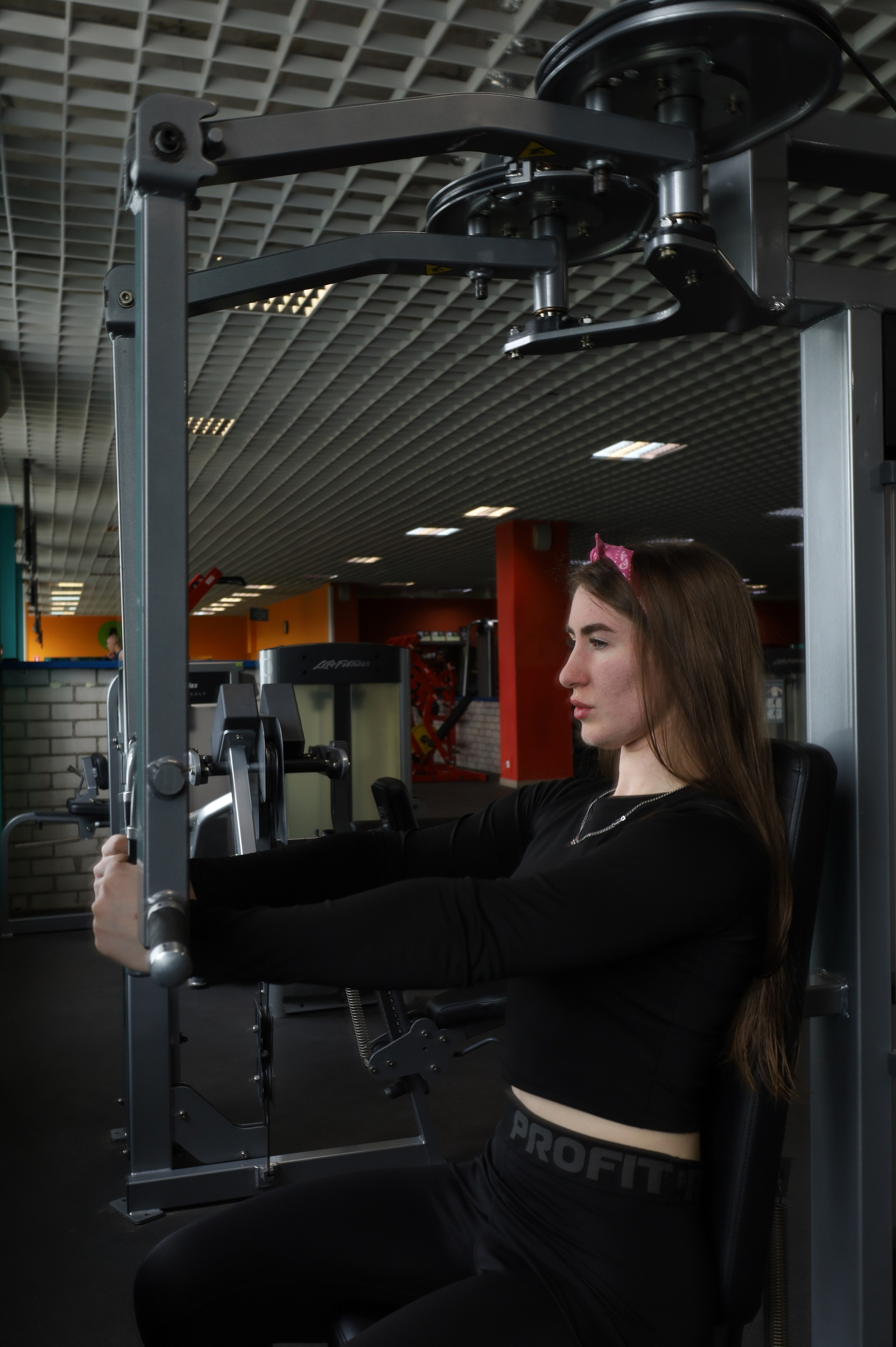 Тренажерный зал — тренер. Никонорова Анастасия