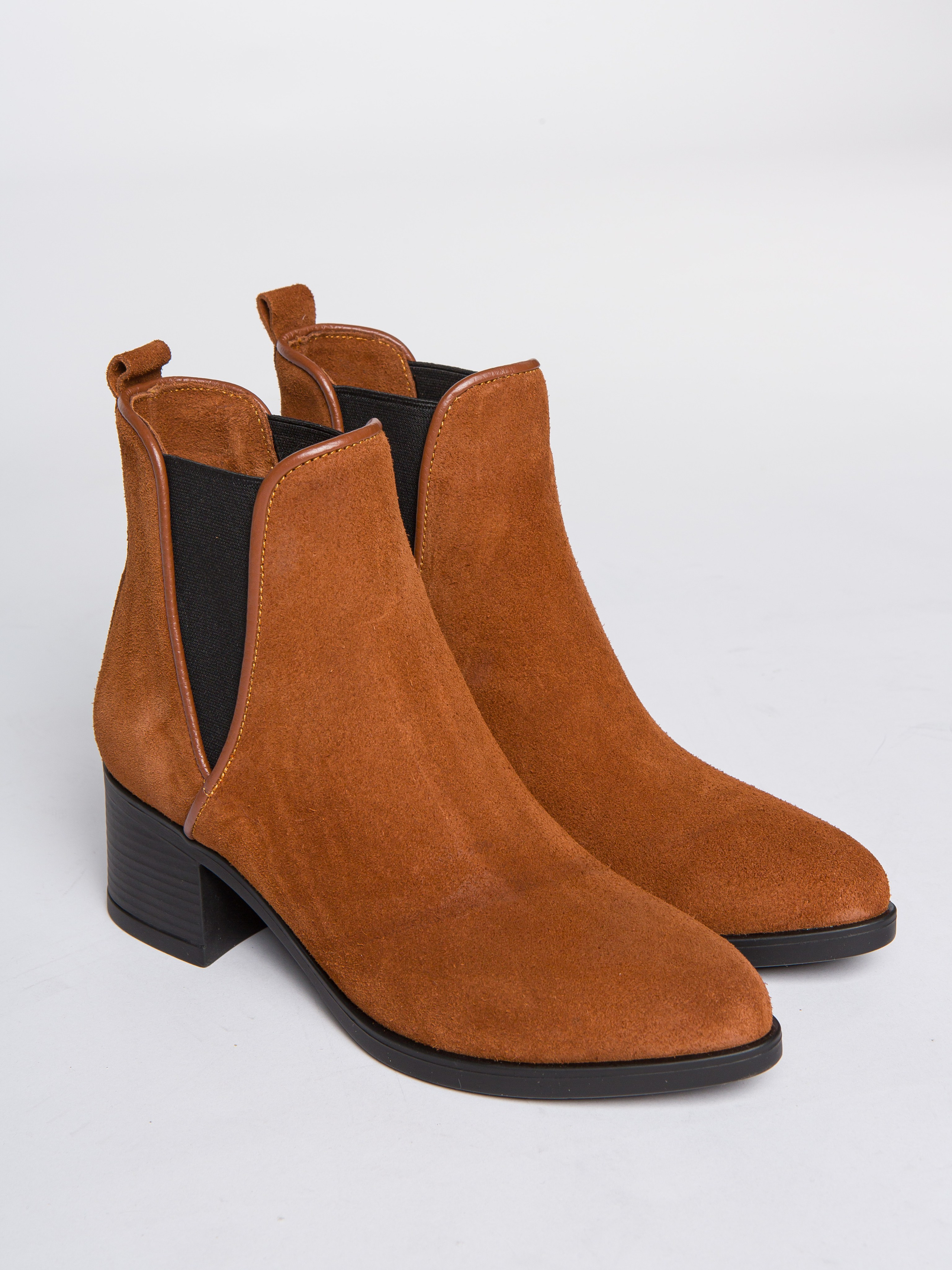 Обувь на модели. Фотограф Мария Кольцова