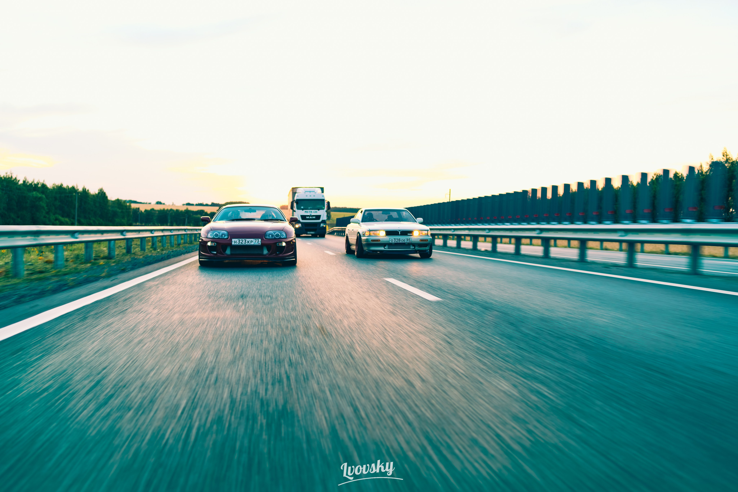 Supra X Laurel. Camera motor