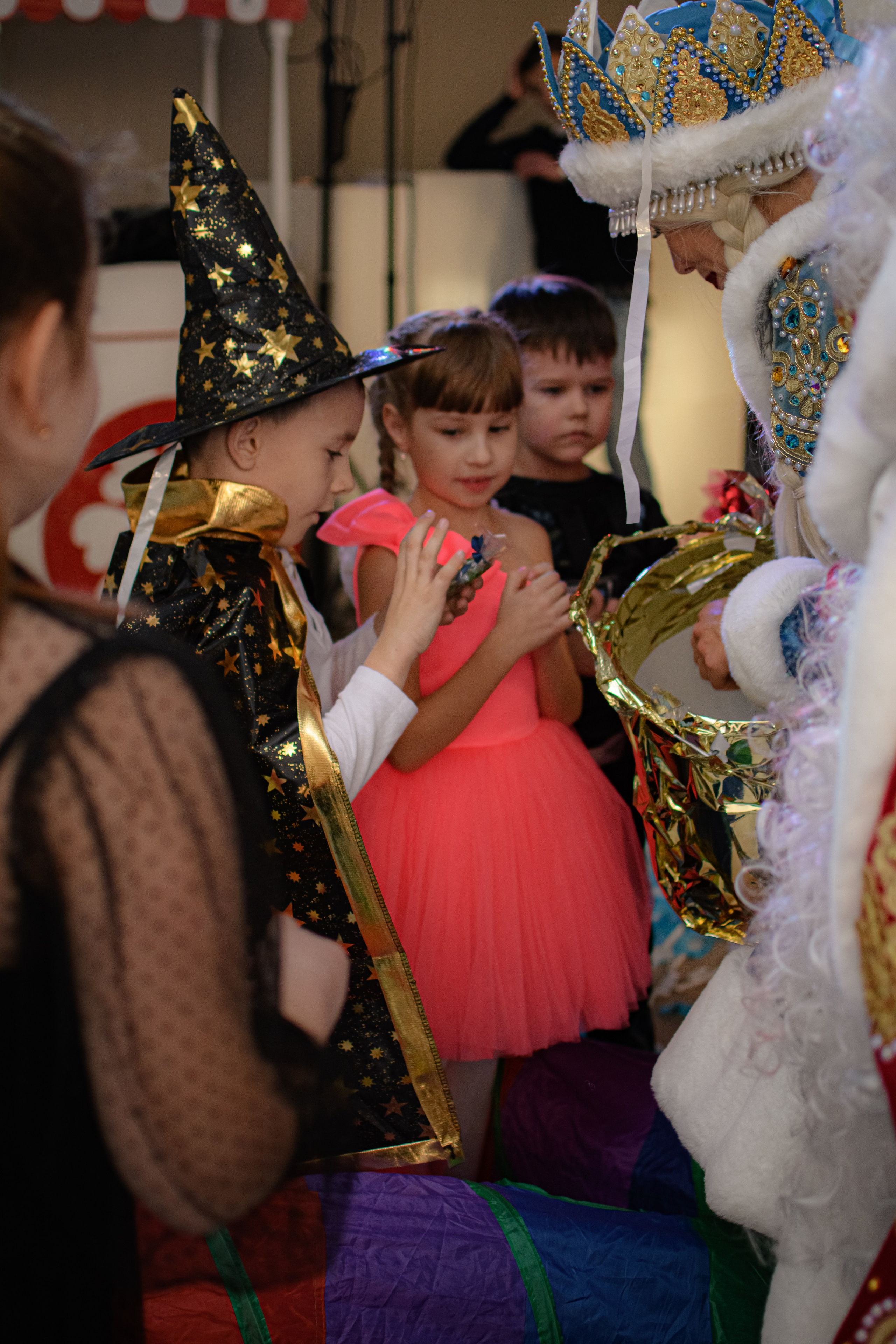 HAPPY NEW YEAR. Photokarish