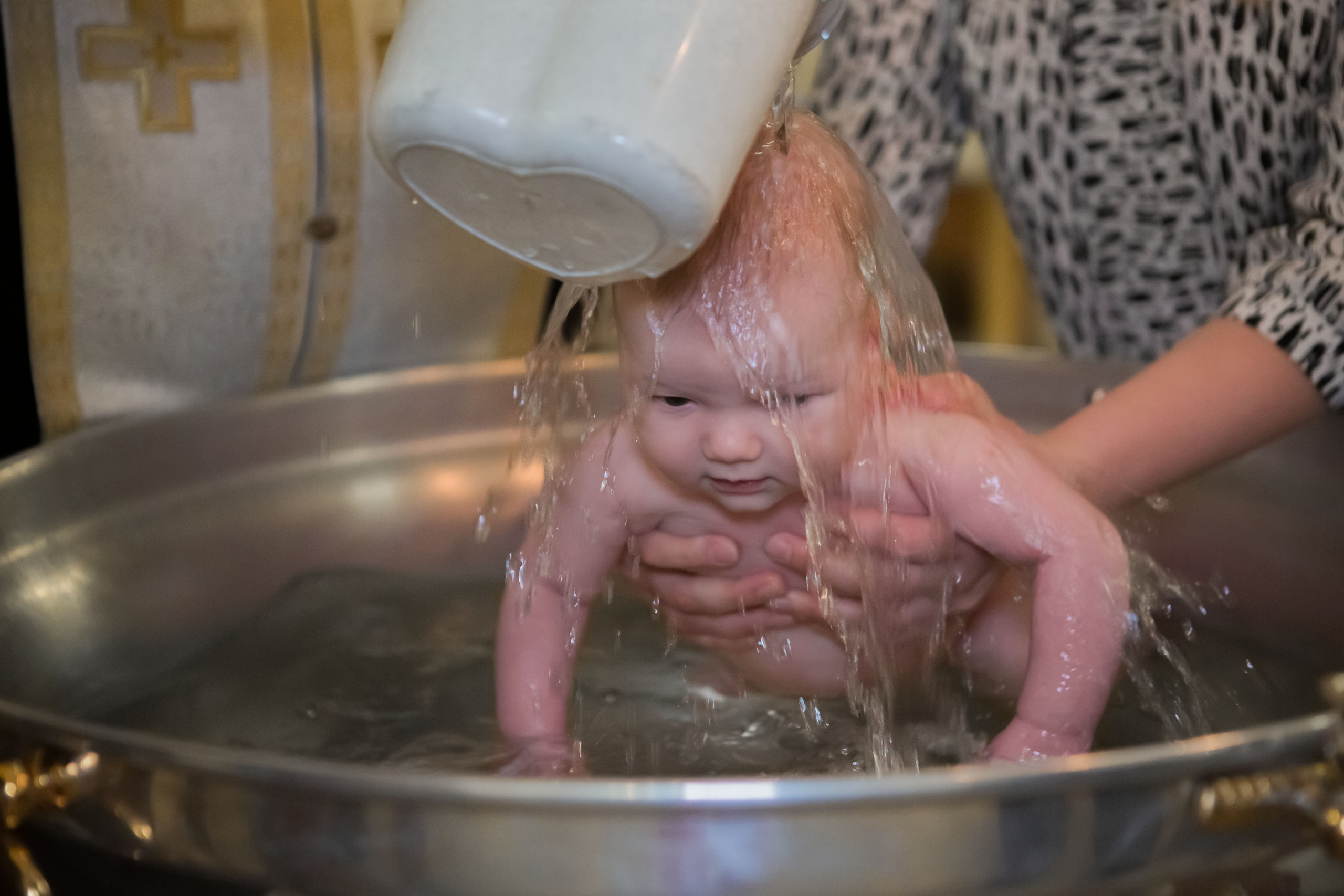 Фотосъёмка таинства крещения. Фотограф на крестины. GagarinProArt