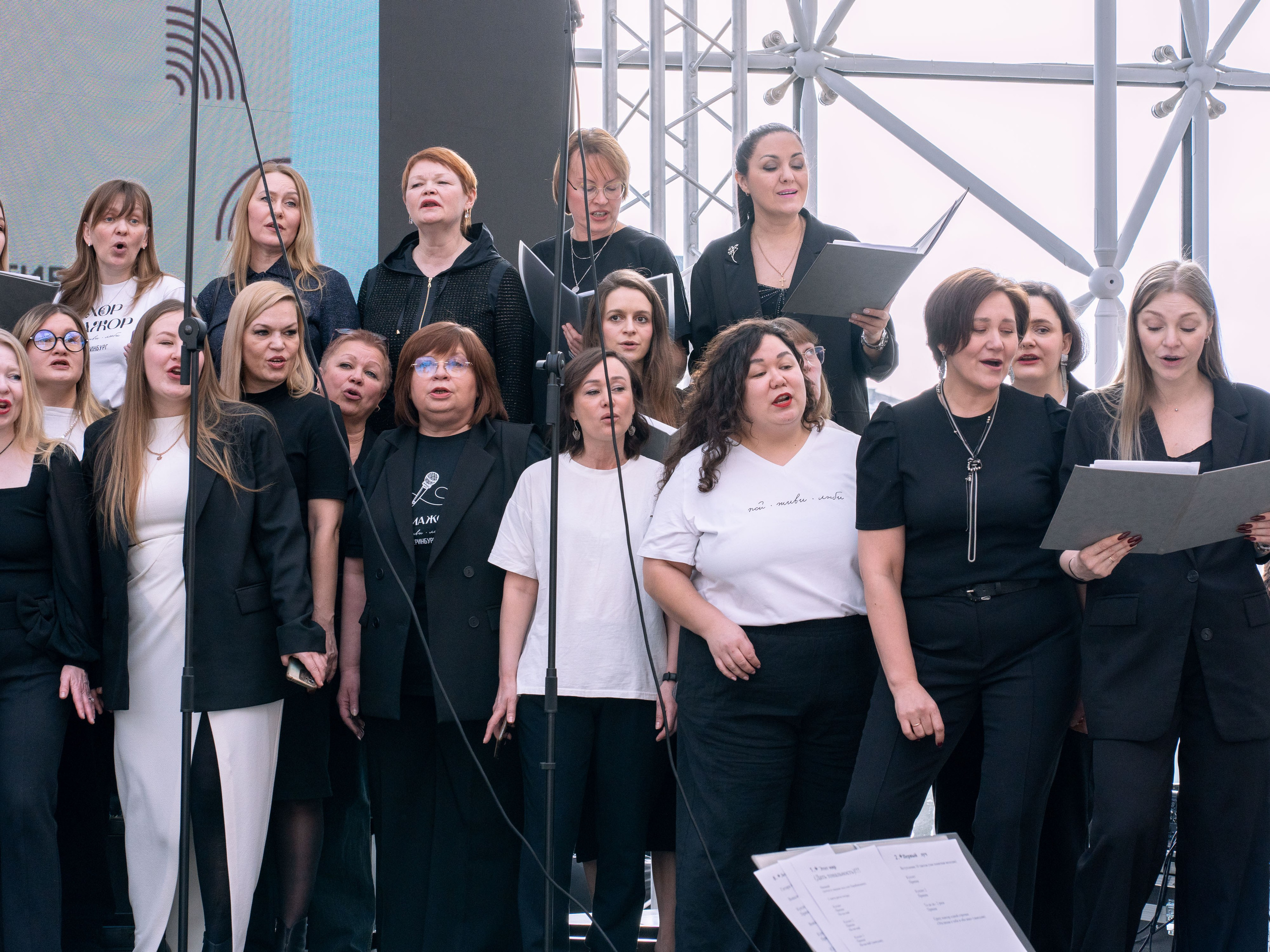 Хор Мажор & Синара Сингерс|Veer Mall. Фотограф в Екатеринбурге Яна Круташова