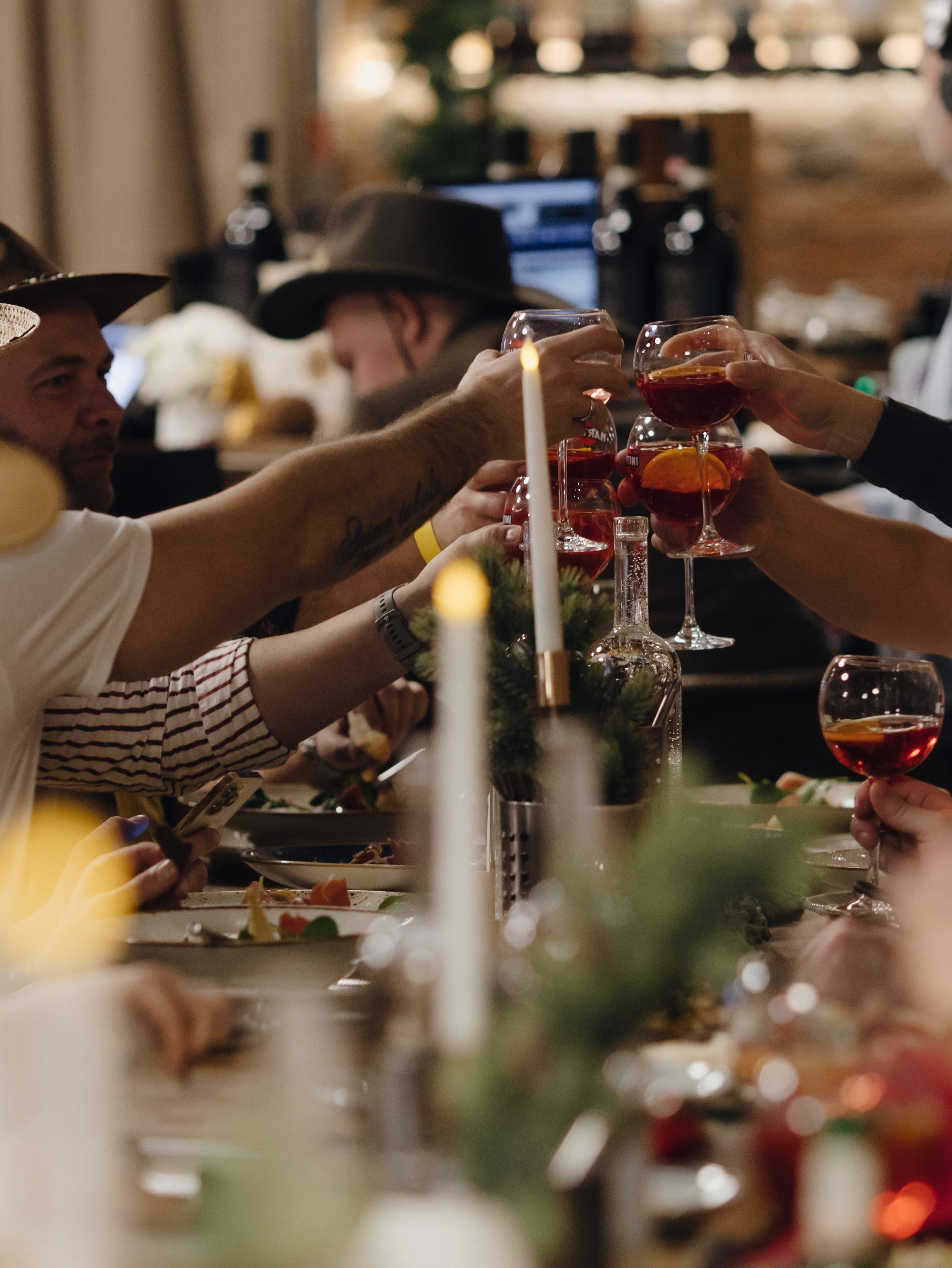 EventyON. Destination wedding photographer Mary Korenchuk