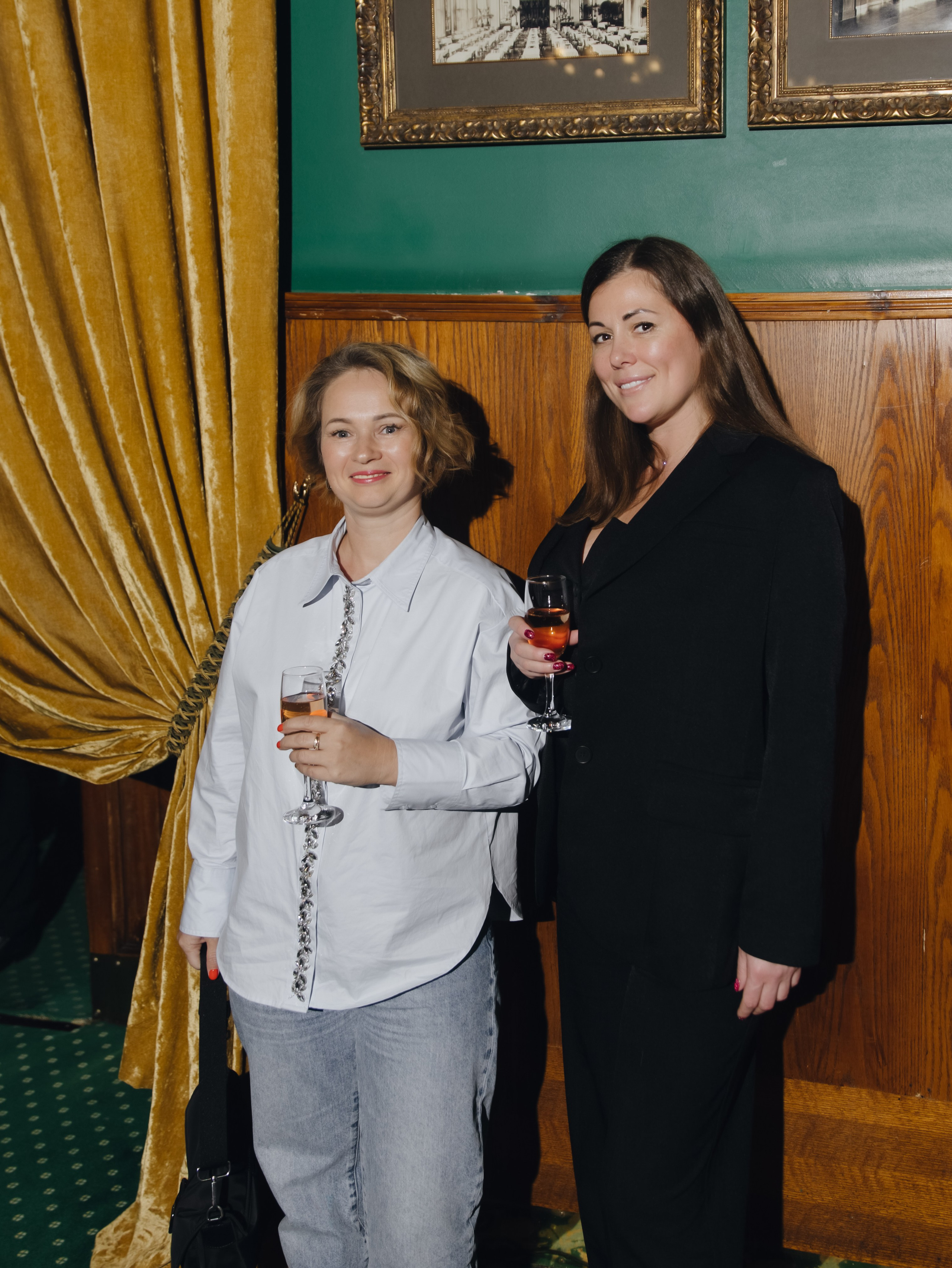 Med Partners. Destination wedding photographer Mary Korenchuk