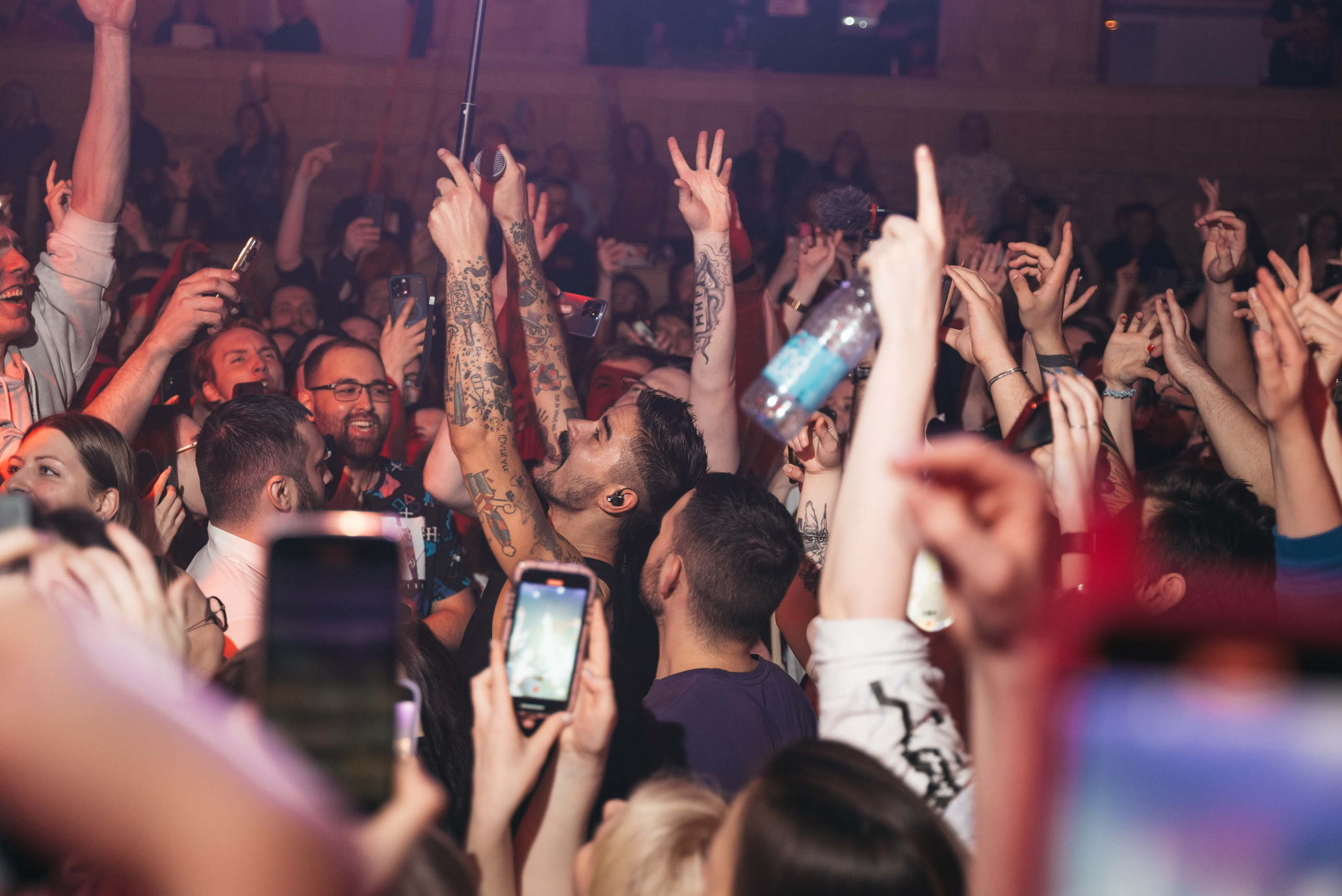 Концерт группы «The Hatters» 4.04.24. Репортажный и свадебный фотограф в Сургуте