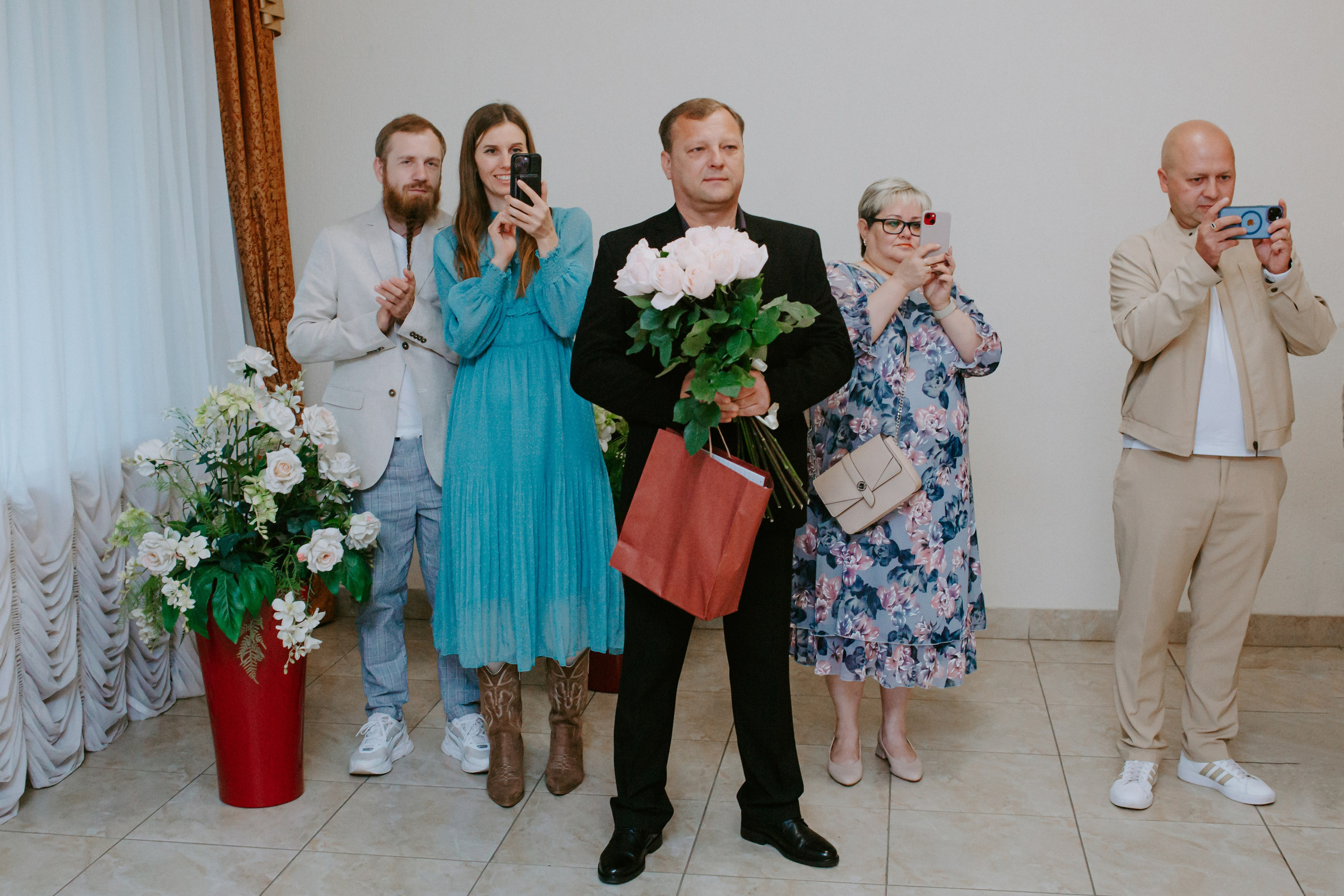 Загс и прогулка. Владислав и Екатерина. Фотограф в Челябинске Ополихина Анна