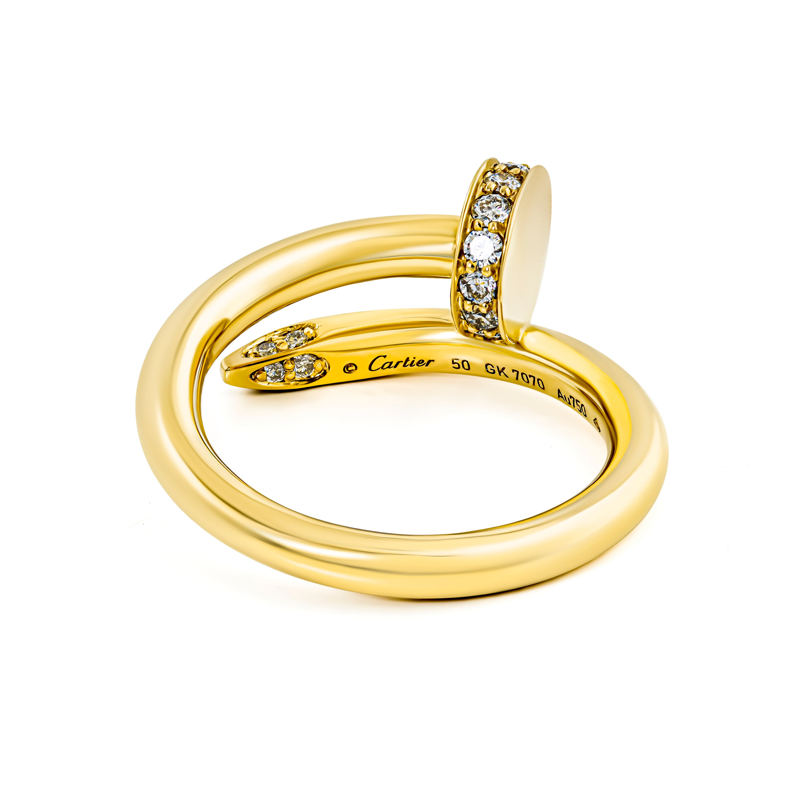 Каталожная съемка ювелирных украшений. Фотограф ювелирных украшений в Санкт-Петербурге Воробьева Мария