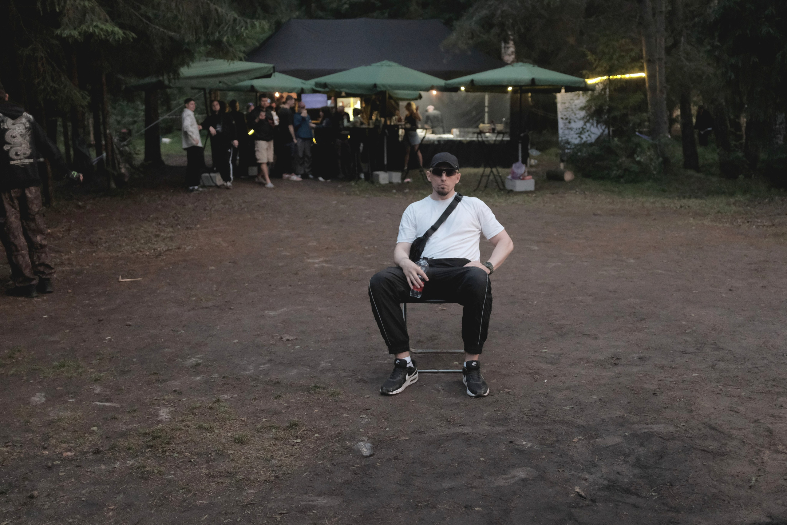 Пикник на обочине от команды EMC. 11июля 2025. Репортажный фотограф в Санкт-Петербурге Даниил Могута