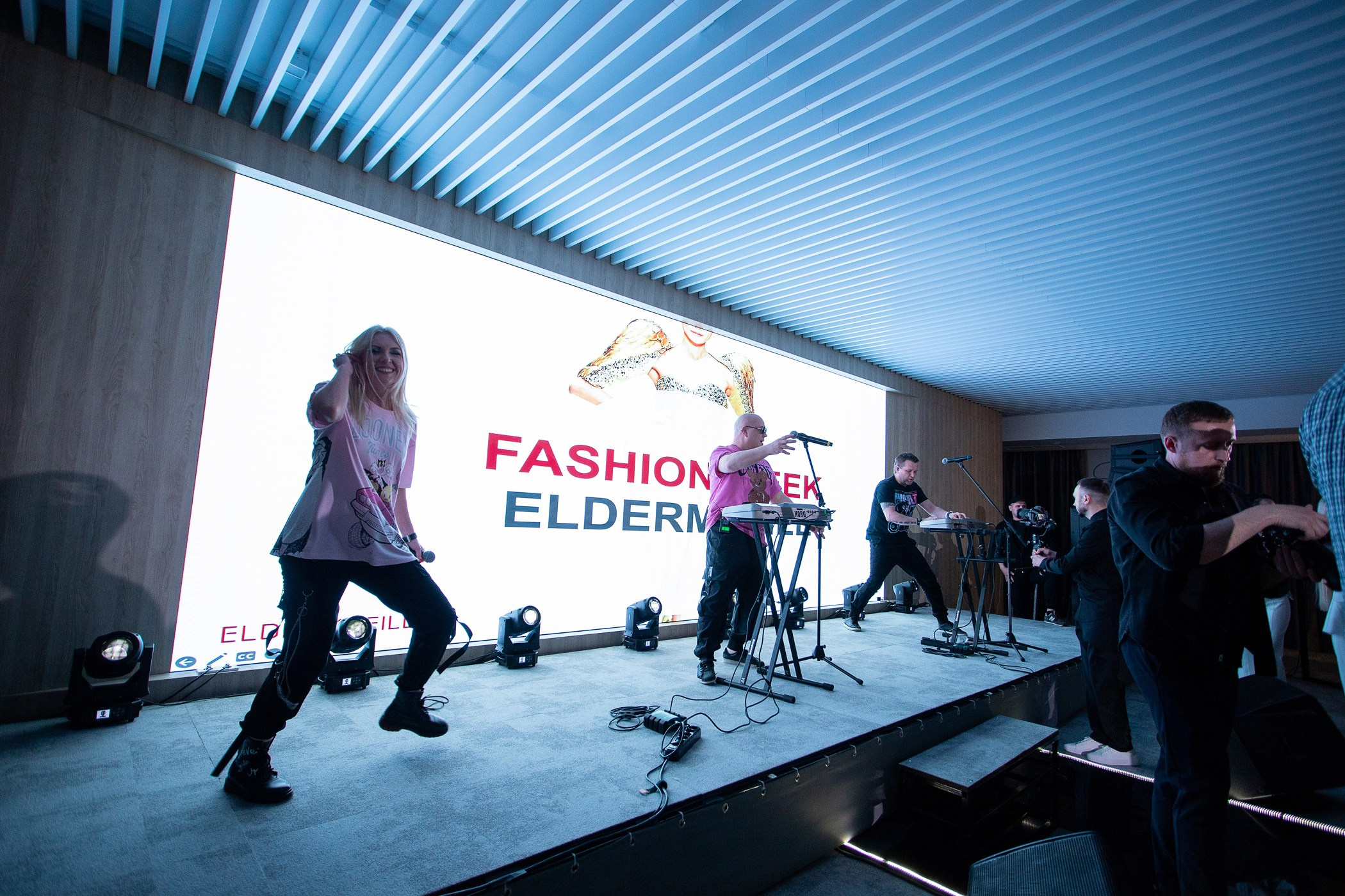 Fashion week ELDERMAFILL 2.0 CITY PARK. Интерьерный и фуд фотограф в Иркутске Дмитрий Арно