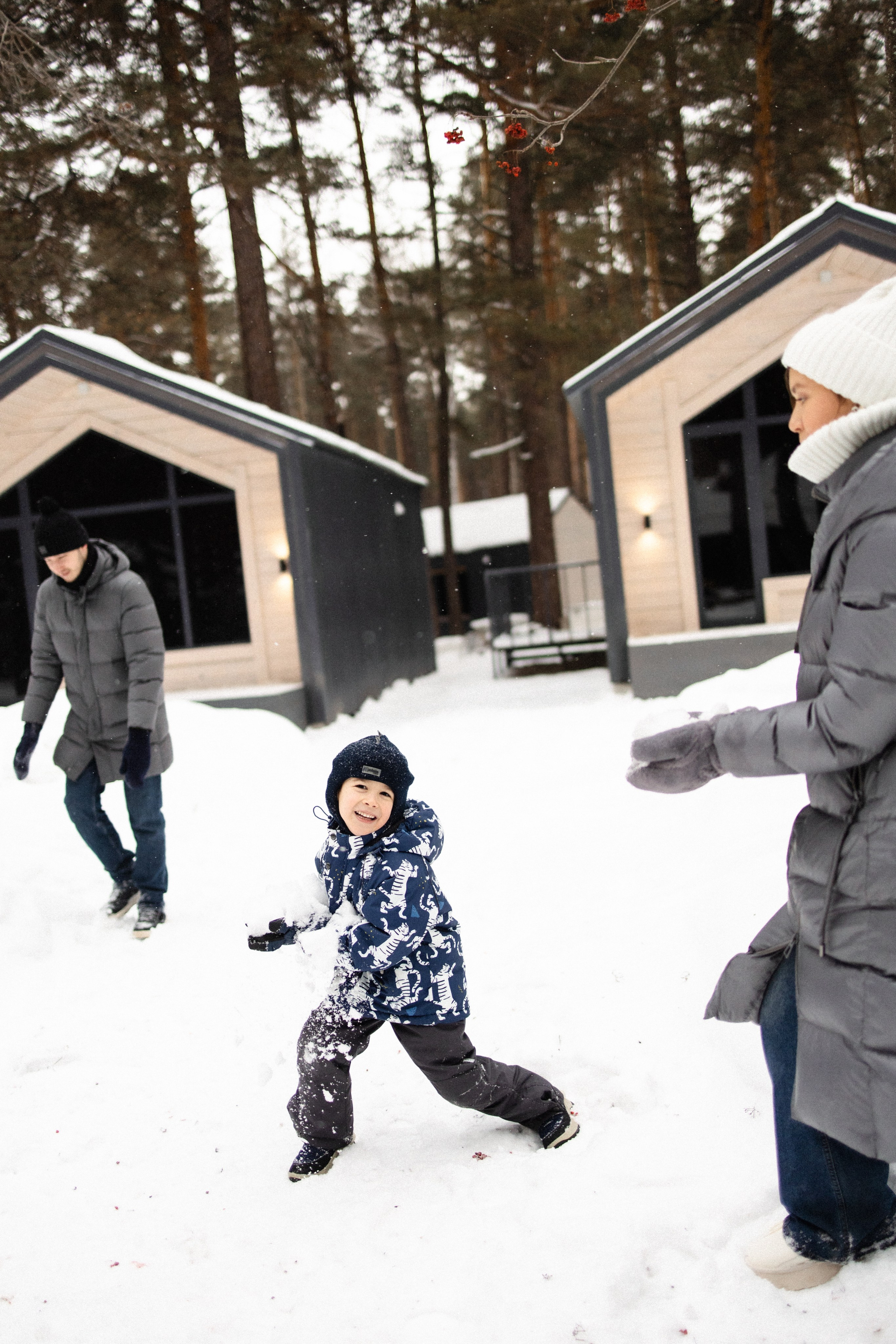 Прогулка в лесу. Свадебный и портретный фотограф в Новосибирске Любовь Исакова